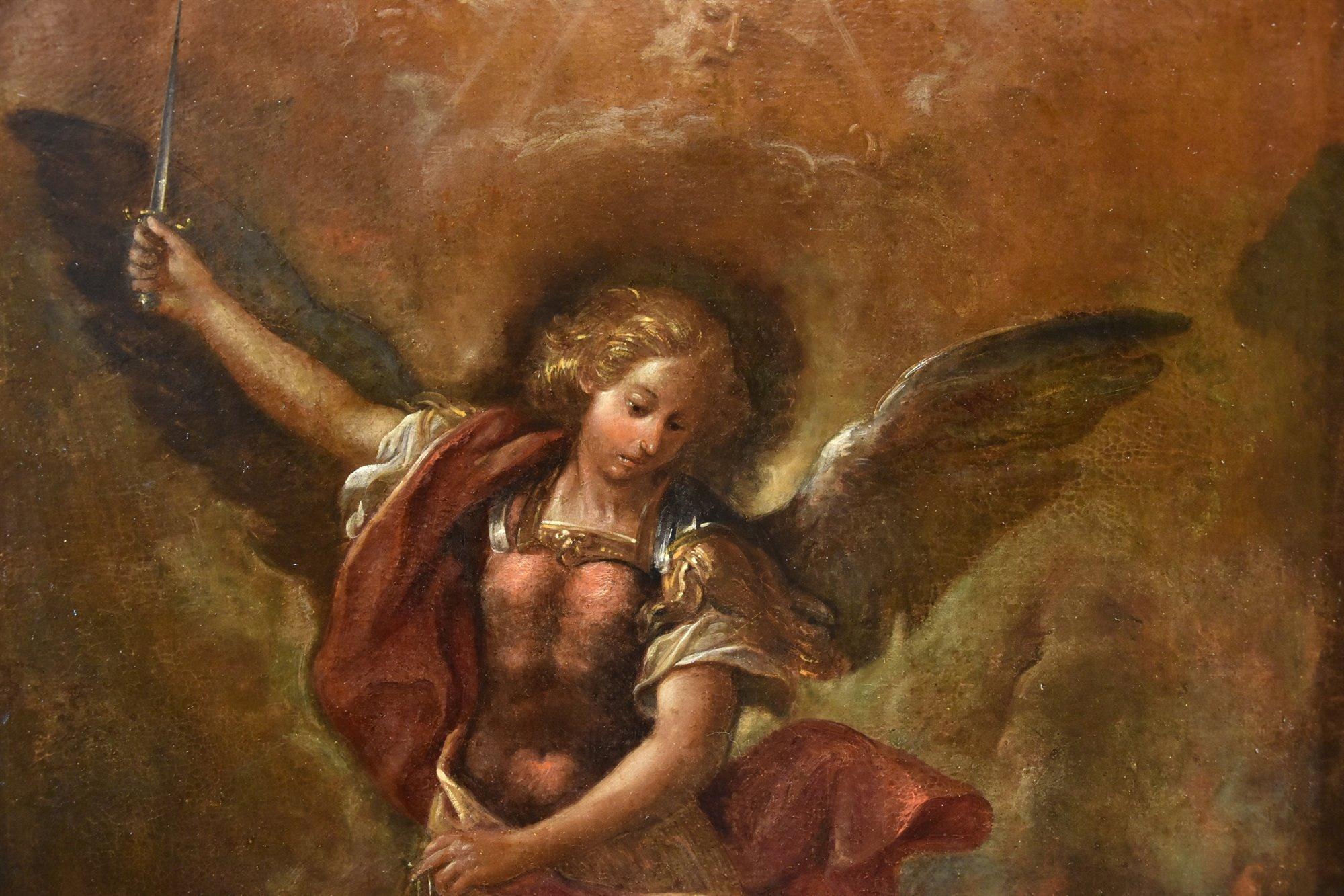 Saint Michael Archangel Roman School 17/18th Century Paint Oil on canvas Italy - Brown Portrait Painting by Roman Painter, 17th-18th Century