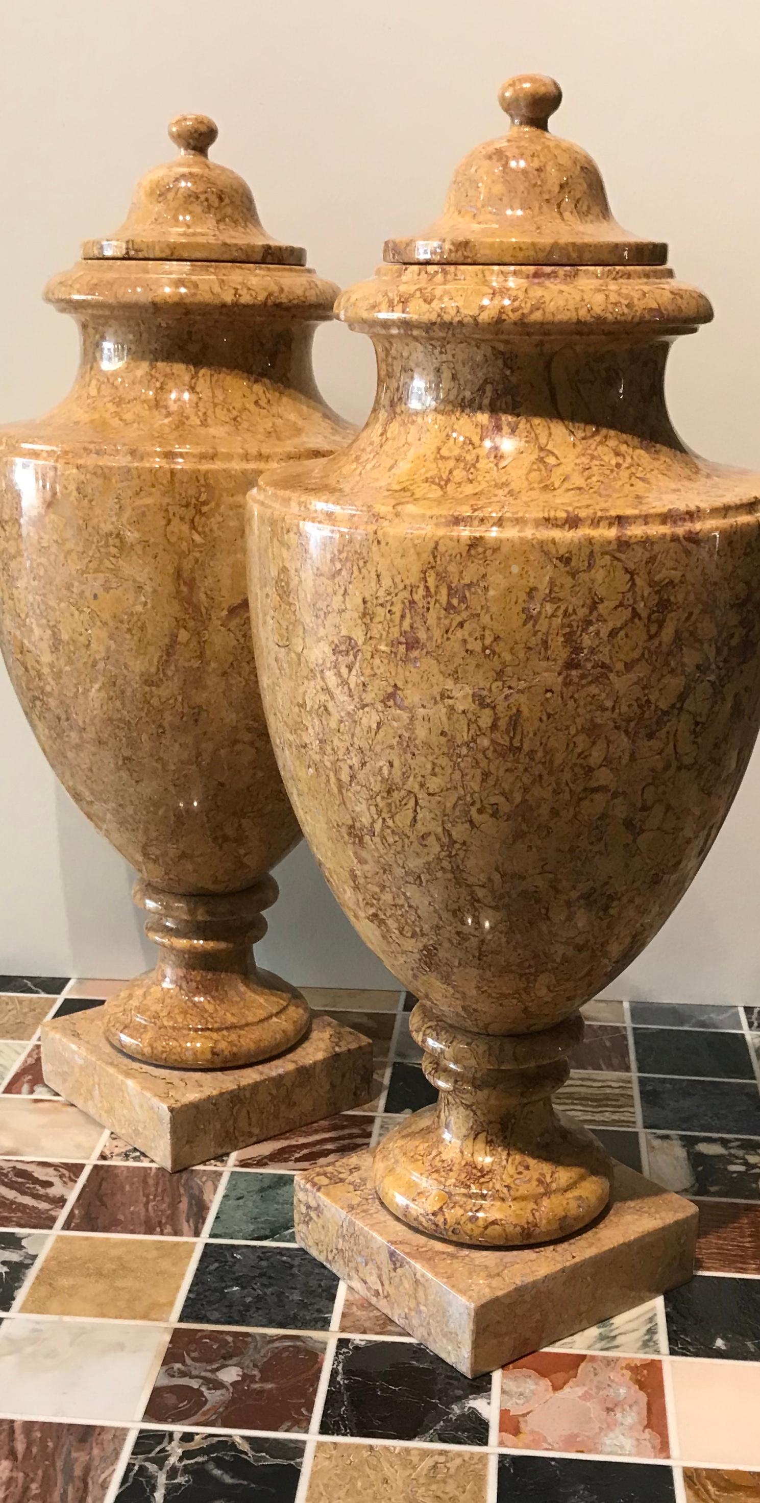 Roman Pair of Italian Vase in Yellow Marble and Red Marble Neoclassical Style For Sale 9