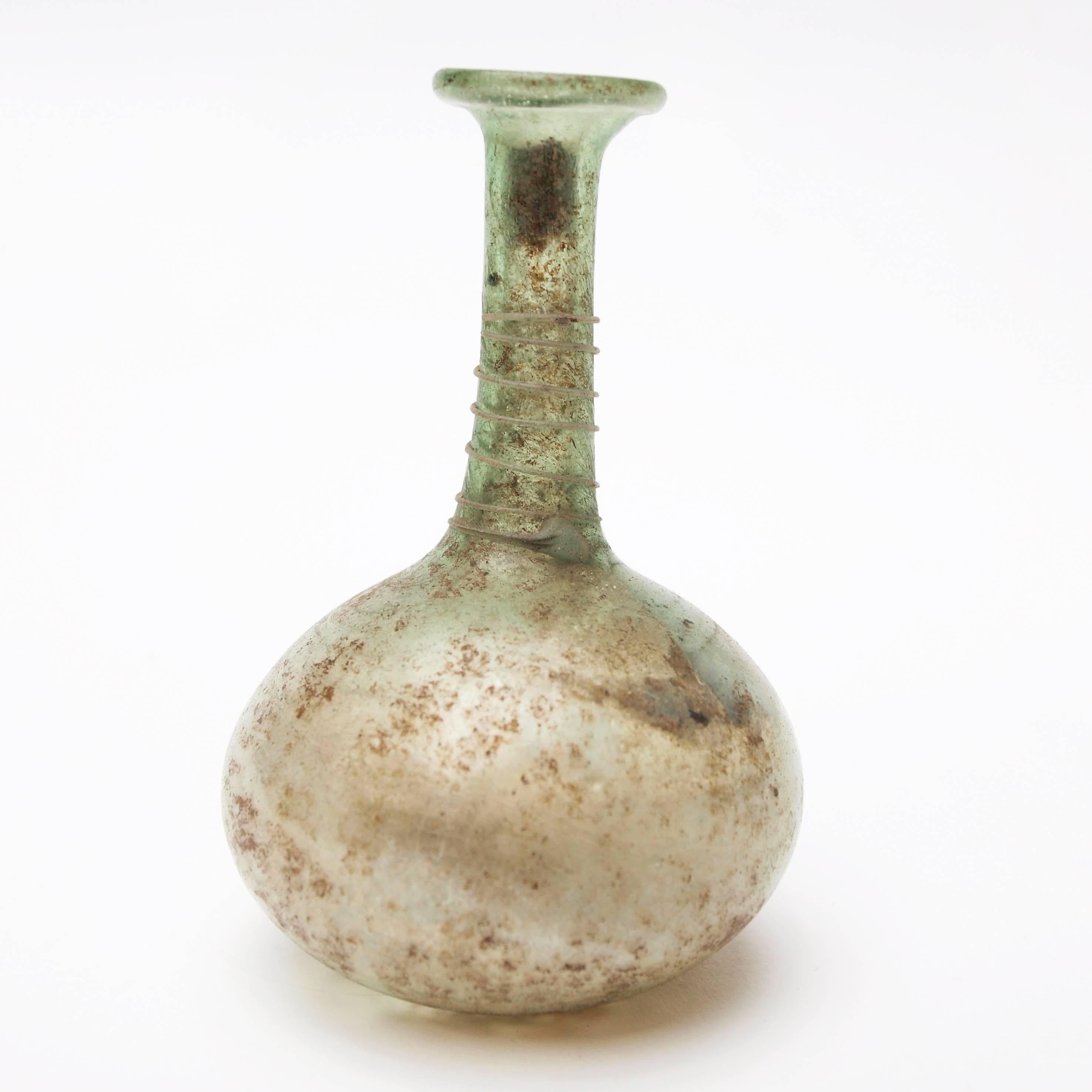 Roman Pale White and Green Glass Flask, 2nd-3rd Century In Good Condition In London, GB