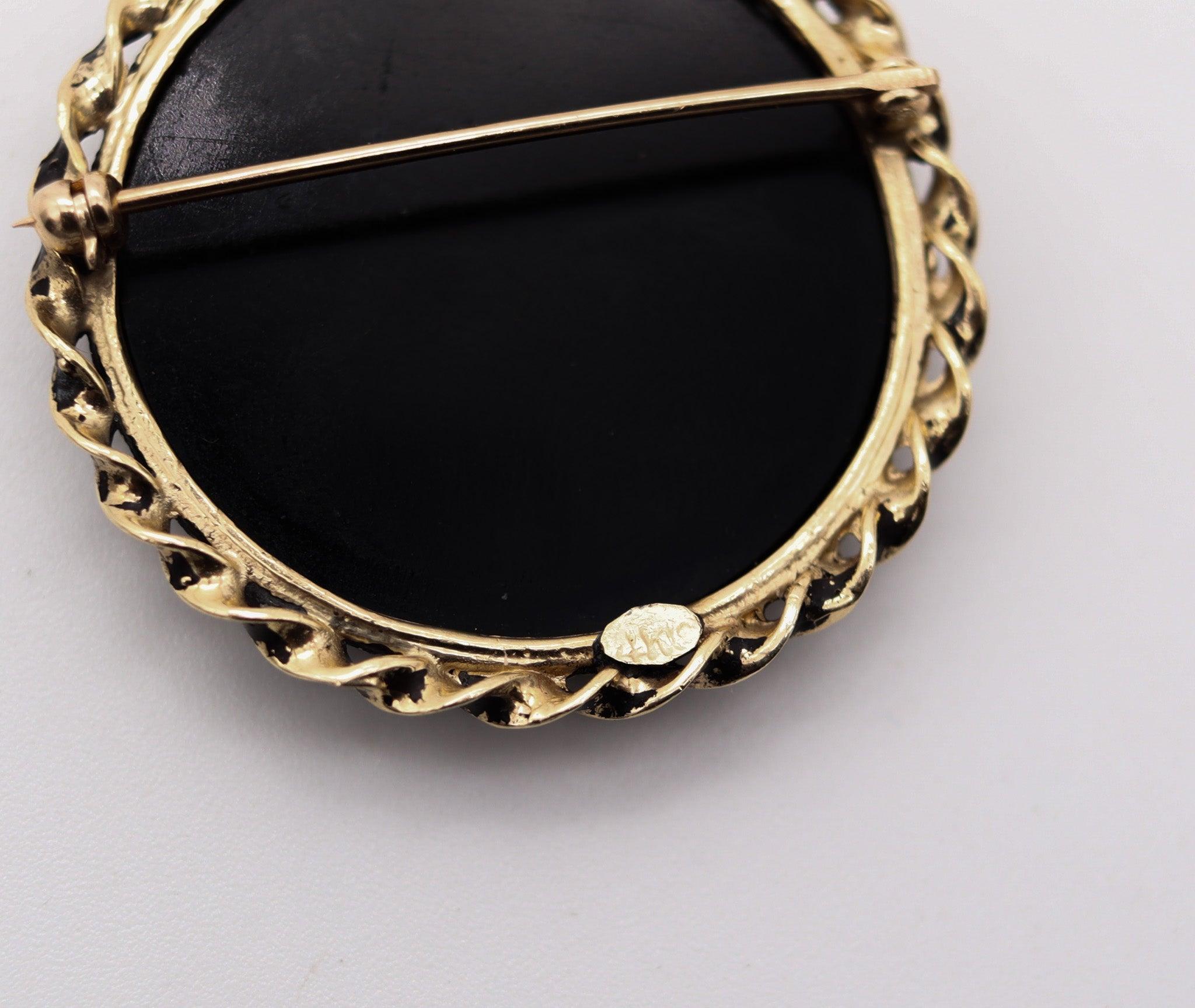 ROMAN REVIVAL 1890 Victorian Micro Mosaic Anhänger Brosche in 14Kt Gelbgold Damen im Angebot