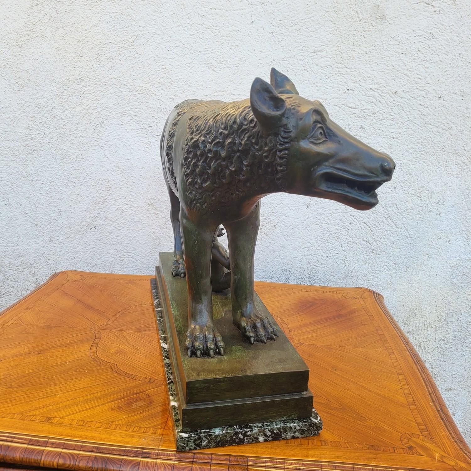 Lupa romana, Grand Tour, bronzo antico, fine XIX secolo in vendita 10