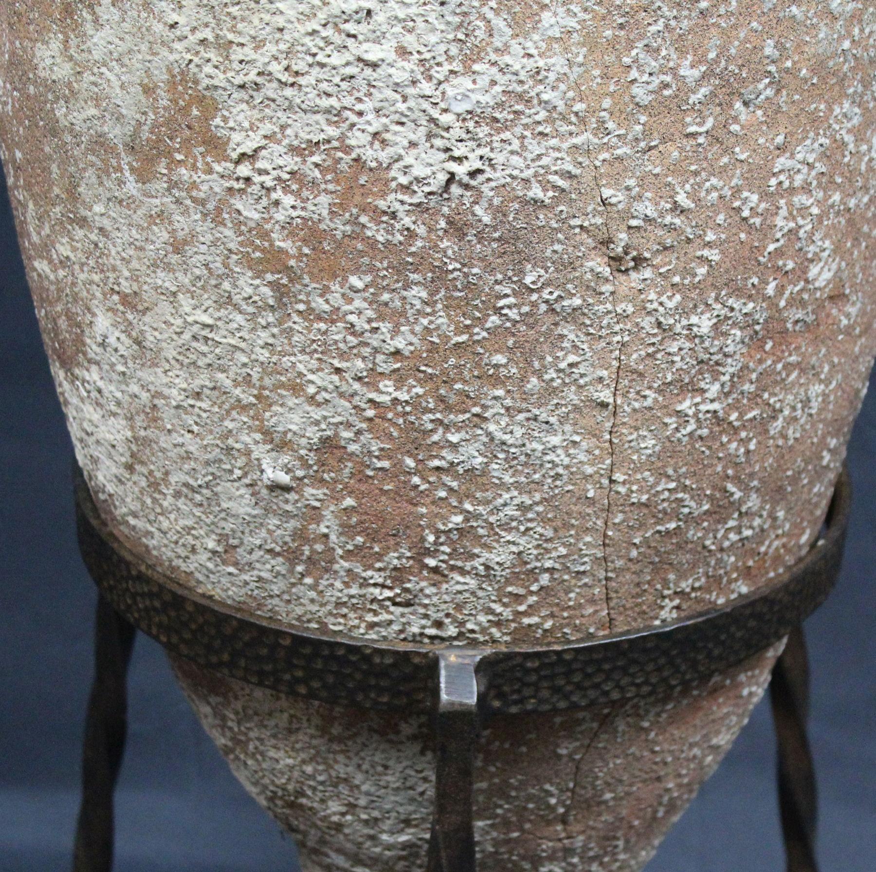 Roman shipwreck amphora, Type Dressel 1B 10