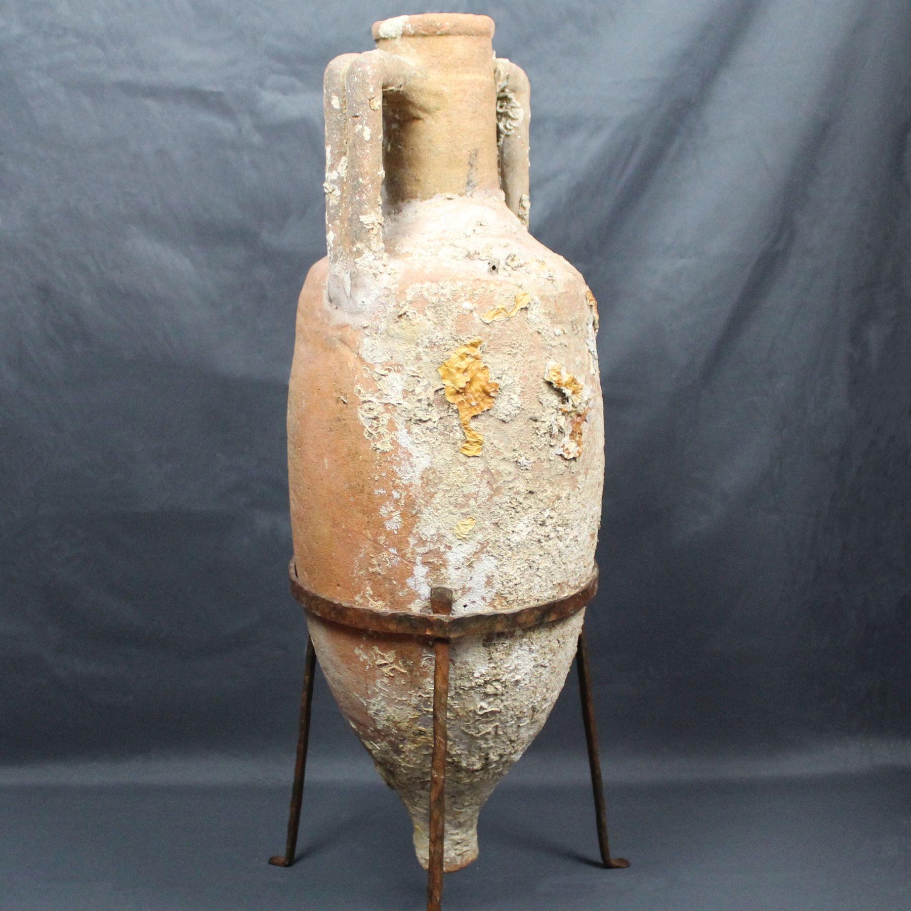 Italian Roman shipwreck amphora, Type Dressel 3