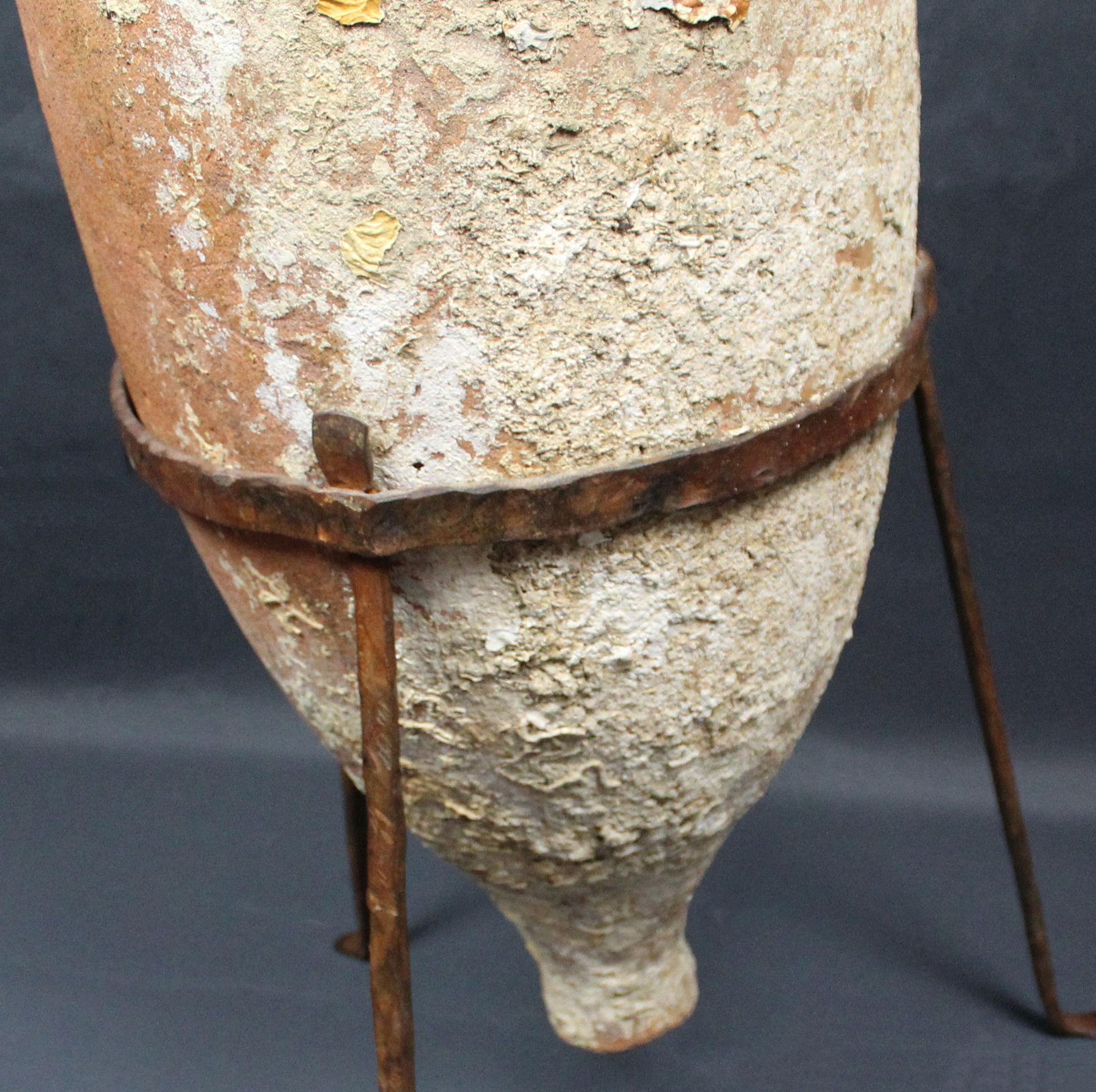 Roman shipwreck amphora, Type Dressel 3 In Good Condition In EL CAMPELLO, ES