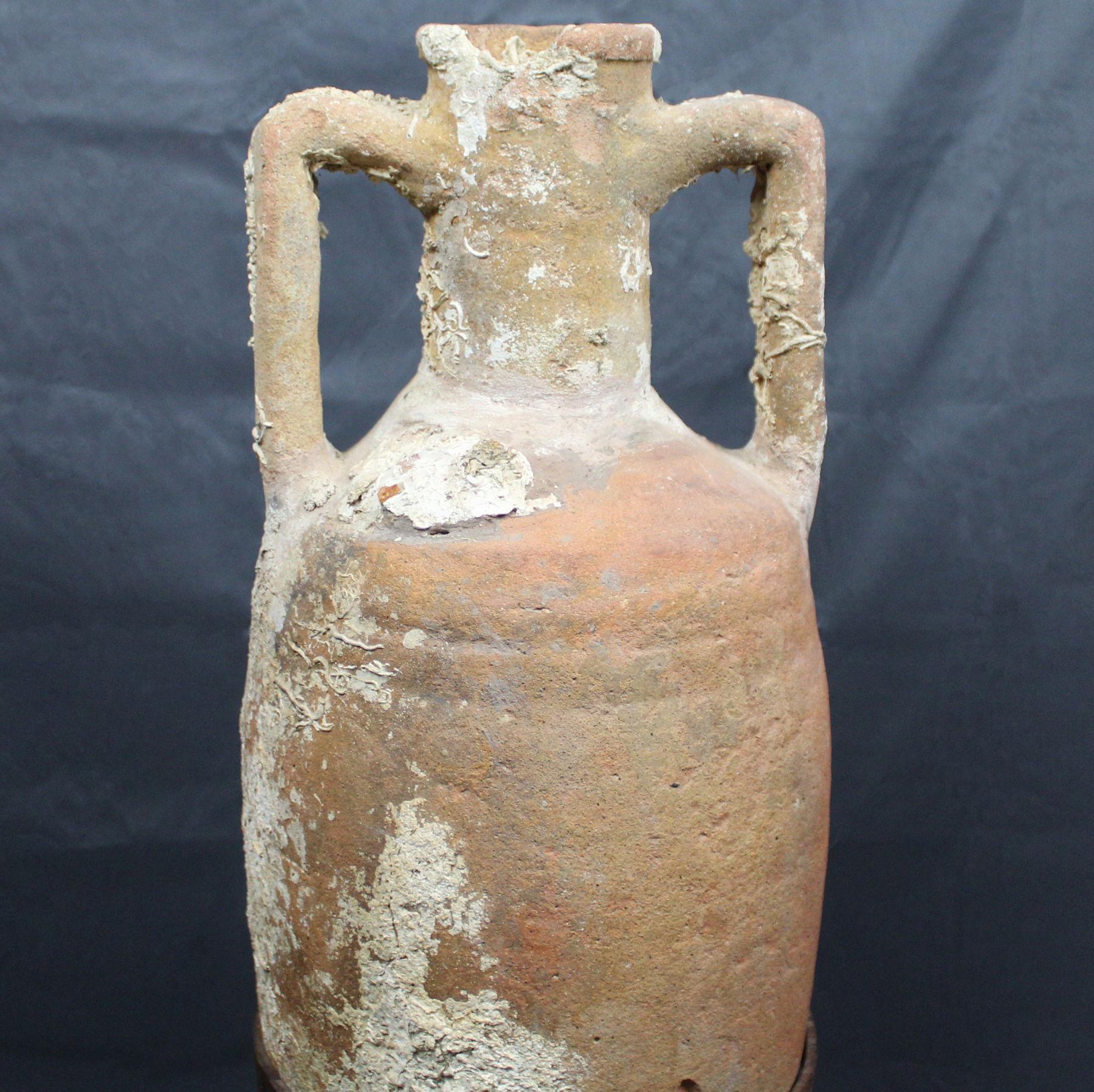 Roman shipwreck amphora, Type Dressel 3 1