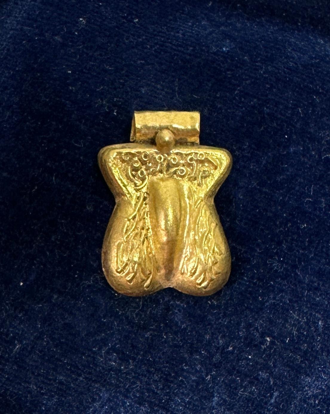 da uomo o donna Collana con ciondolo amuleto di fertilità in stile romano in oro 20 carati con fallo e pene in vendita