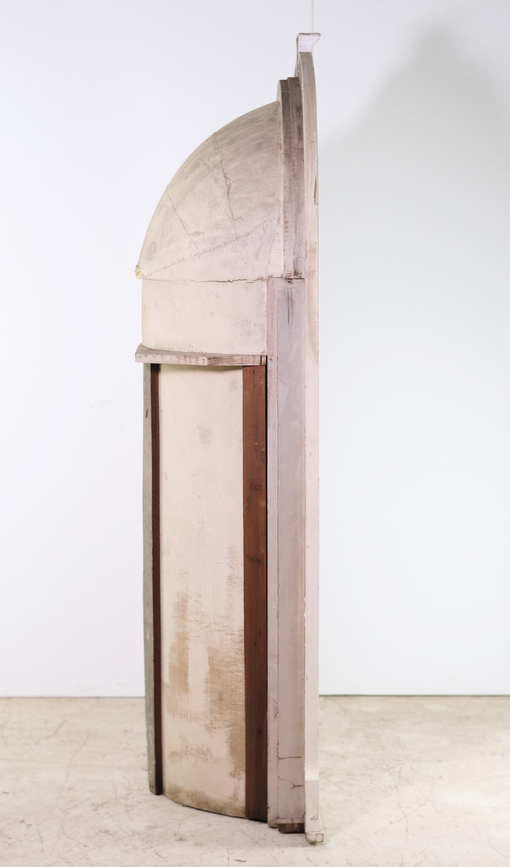 20th Century Roman Style Arched Alcove Keystone Top Interior Shelf For Sale