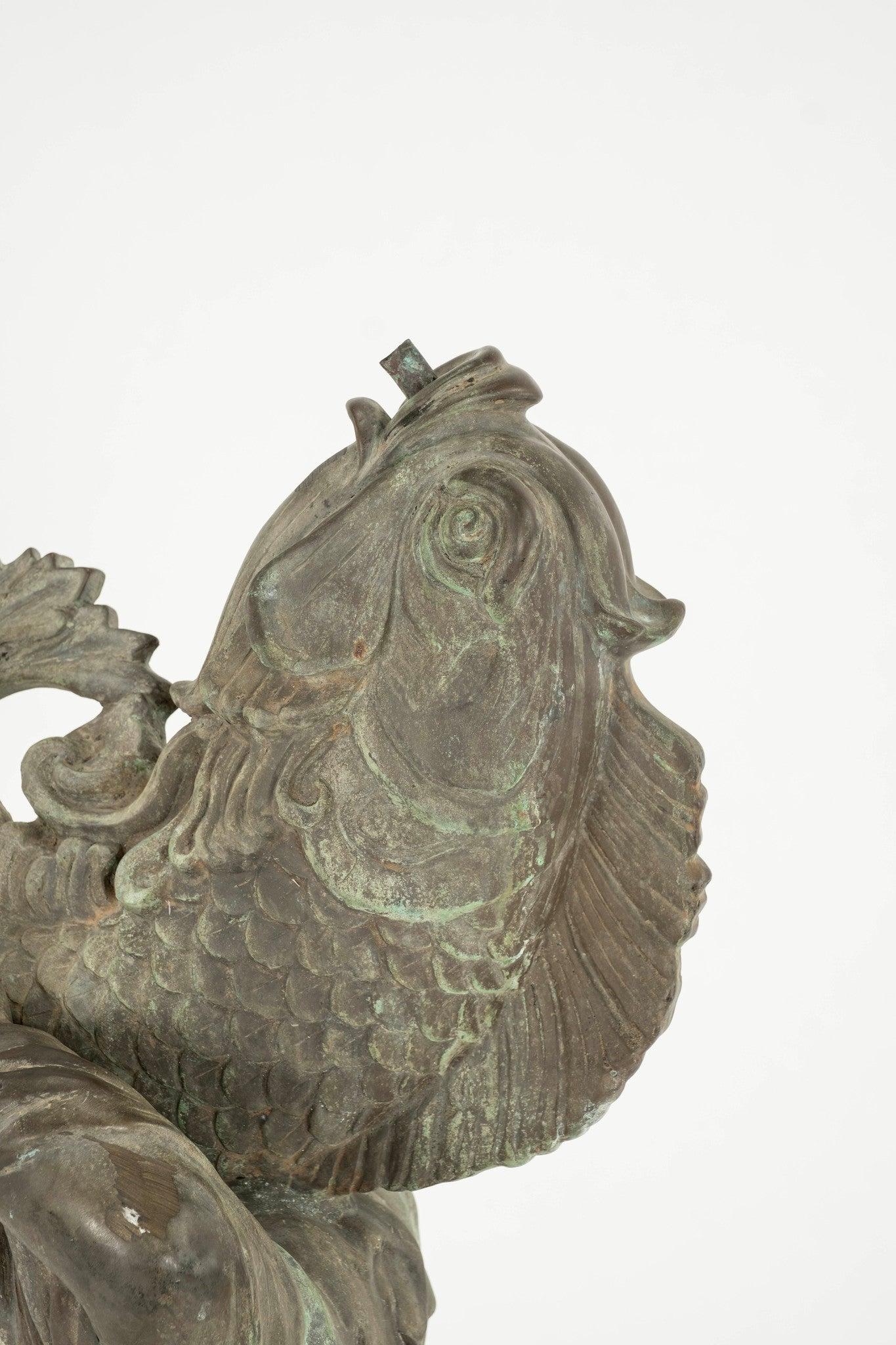 Estatua de bronce estilo romano Putti Fuente Francés en venta