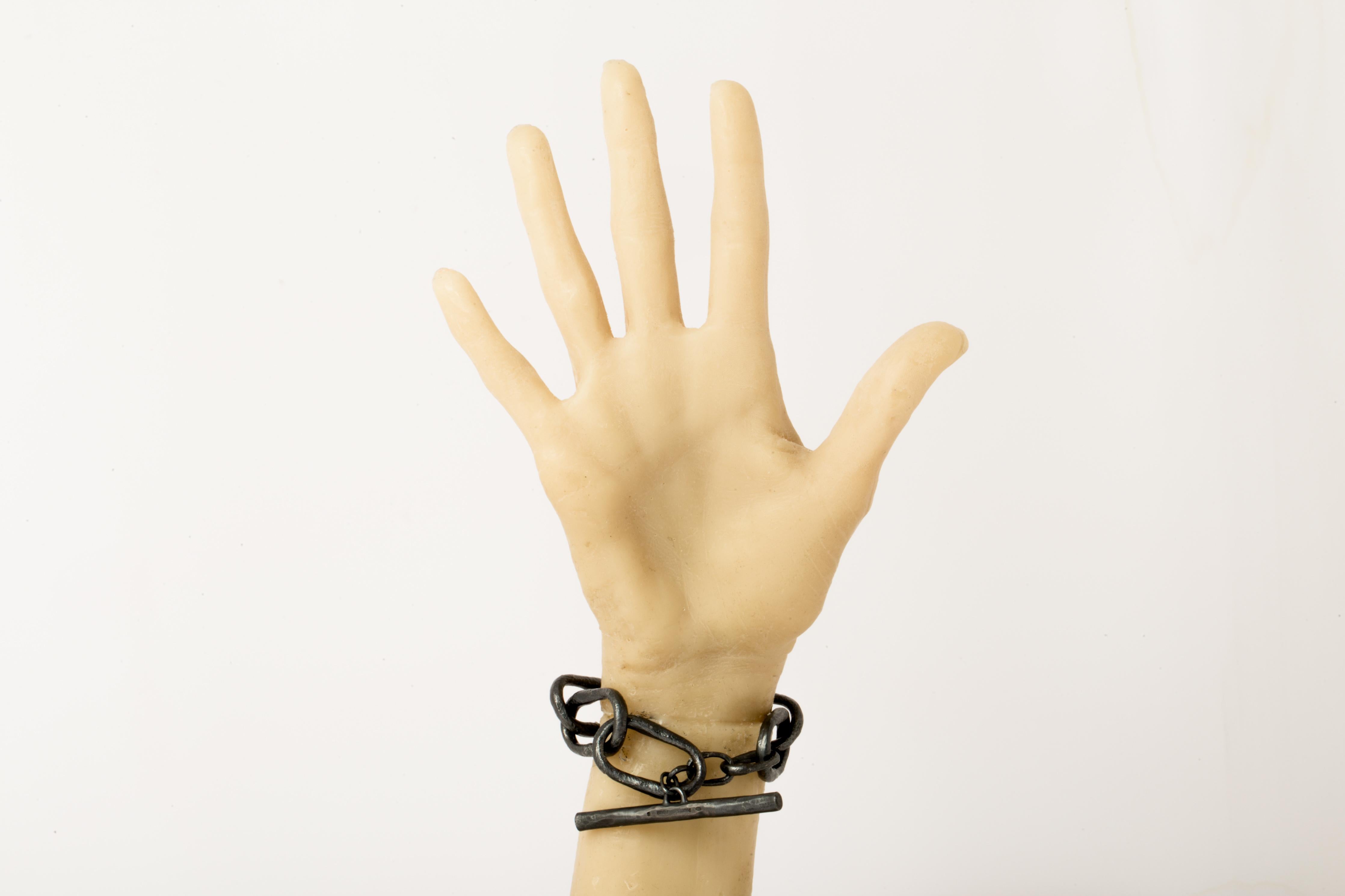 Roman Toggle Chain Bracelet (Small Links, KA) For Sale 4