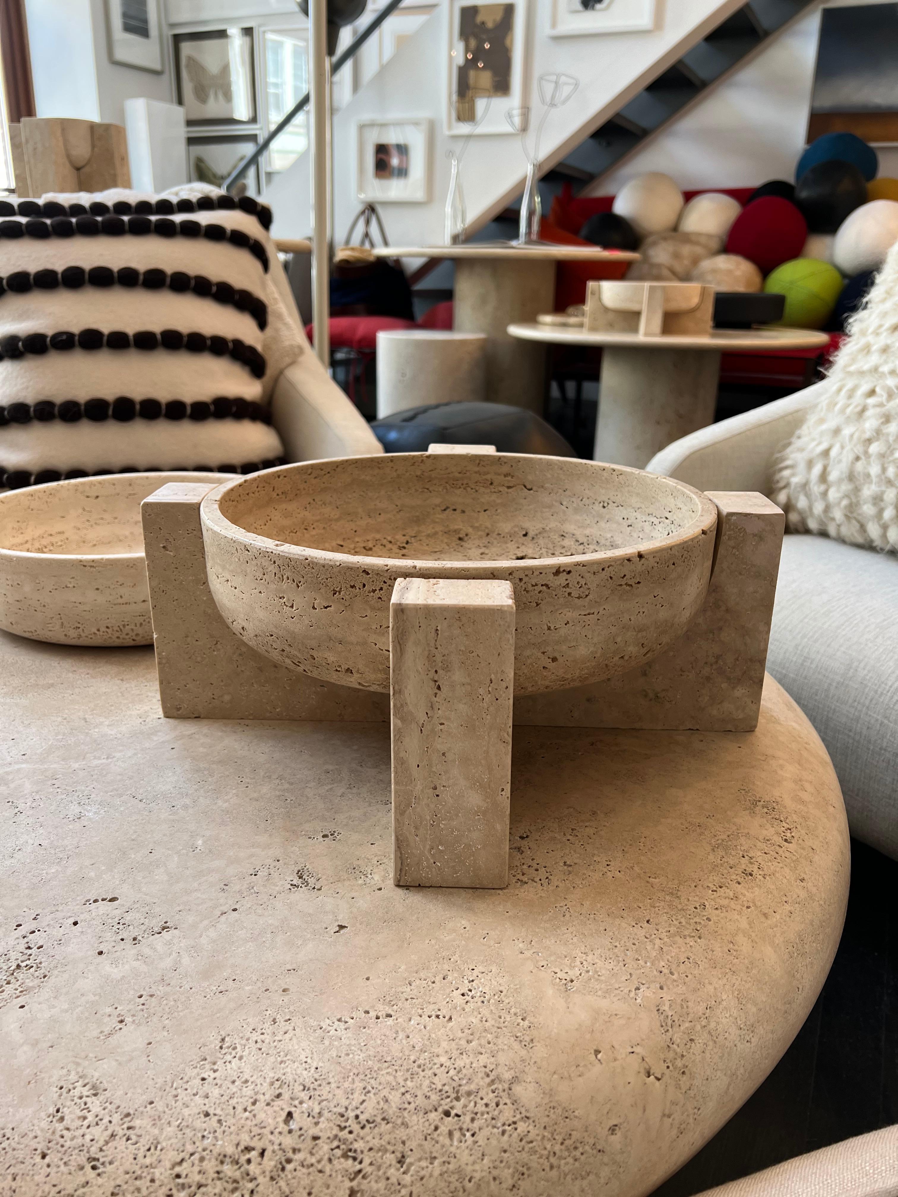 Roman travertine bowl on stand by Le Lampade
Available Now. Made in Italy. 

 