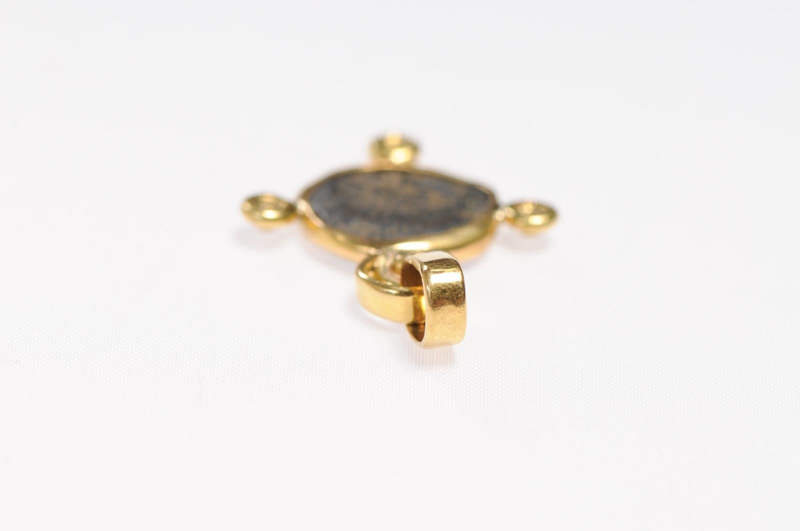 Coin Mite de la veuve romaine, pendentif en or 22 carats (pendant uniquement) Excellent état - En vente à Atlanta, GA