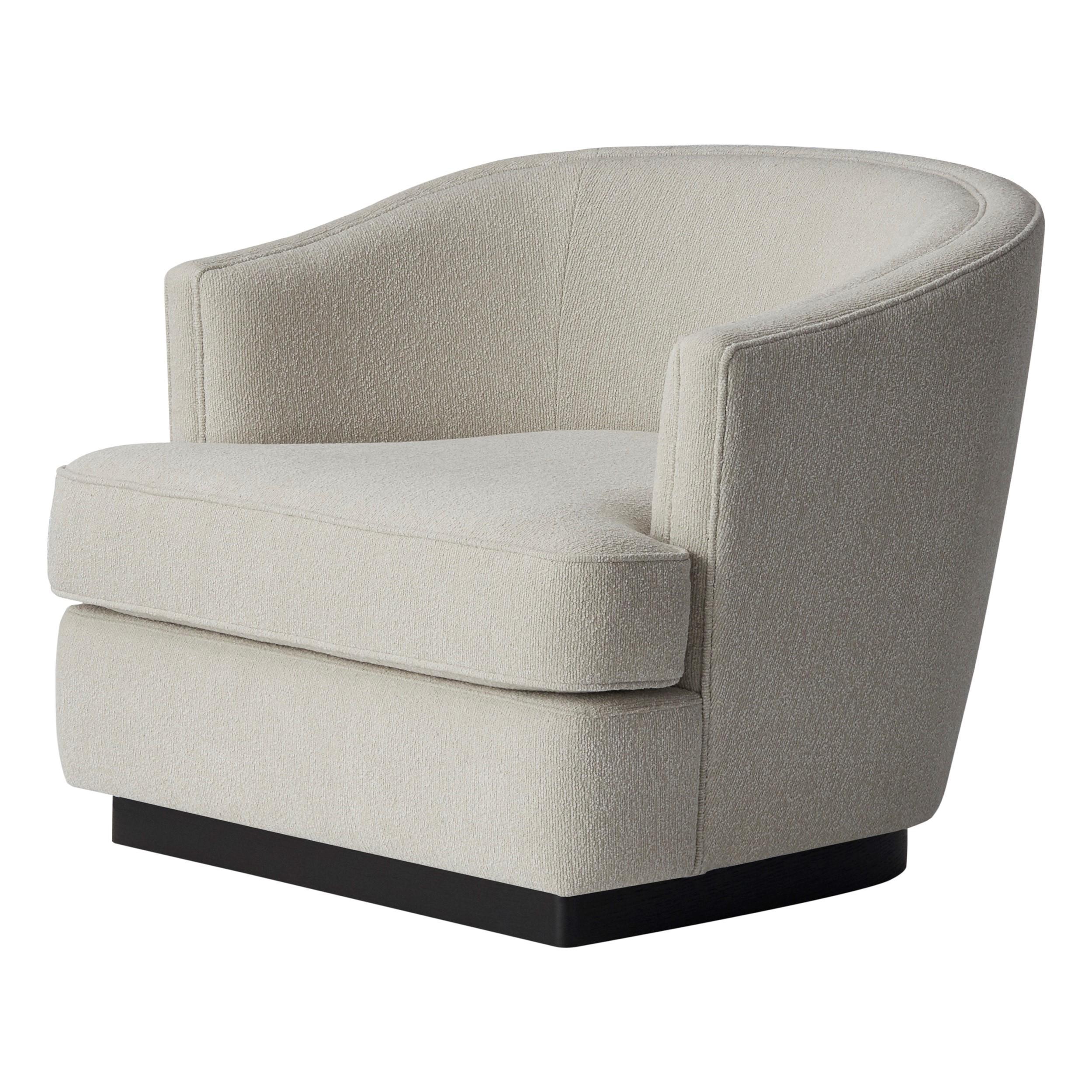 Modern ROMANA lounge chair in white boucle fabric For Sale