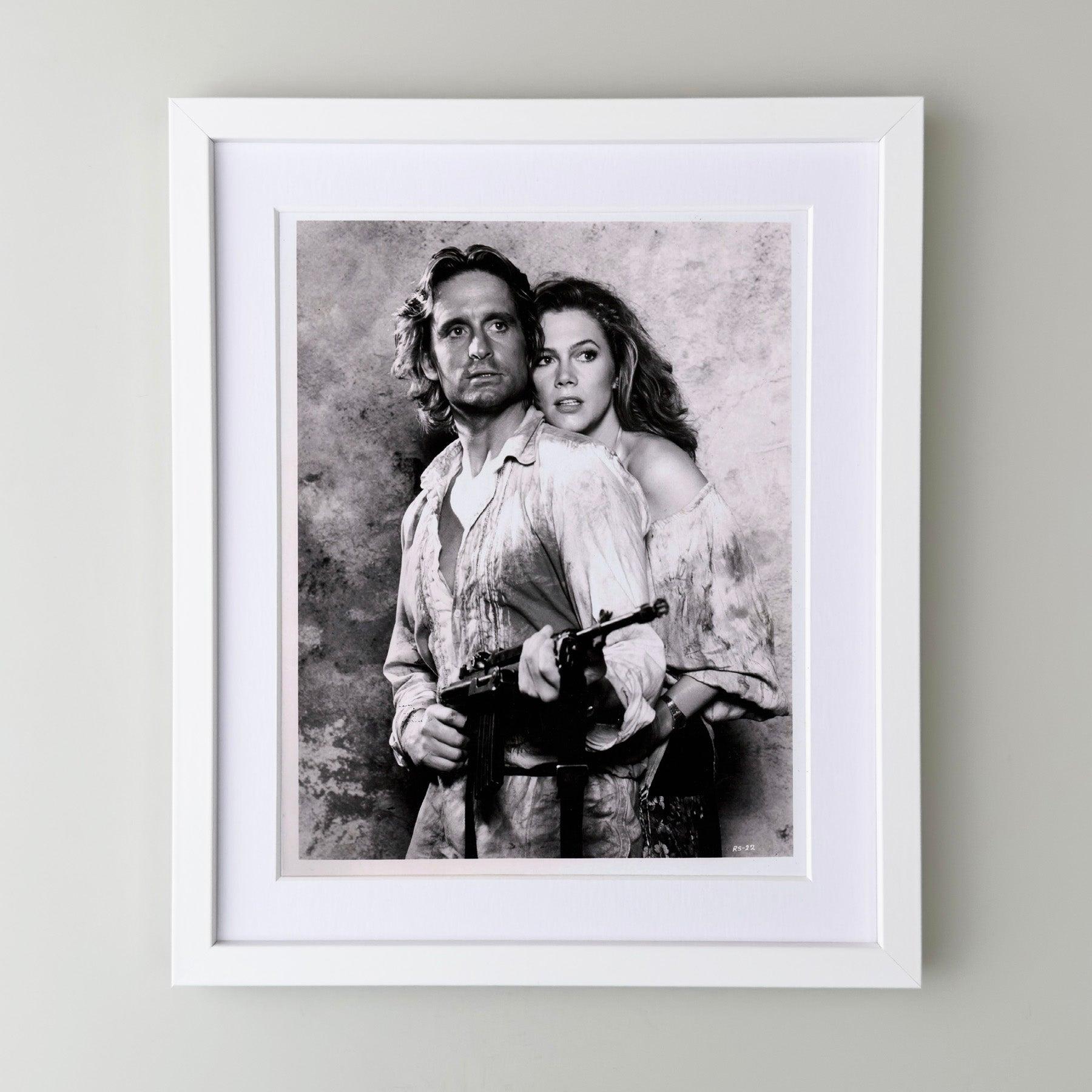 Américain Romancing the Stone 1984 Publicity Film Movie Press Still Framed en vente
