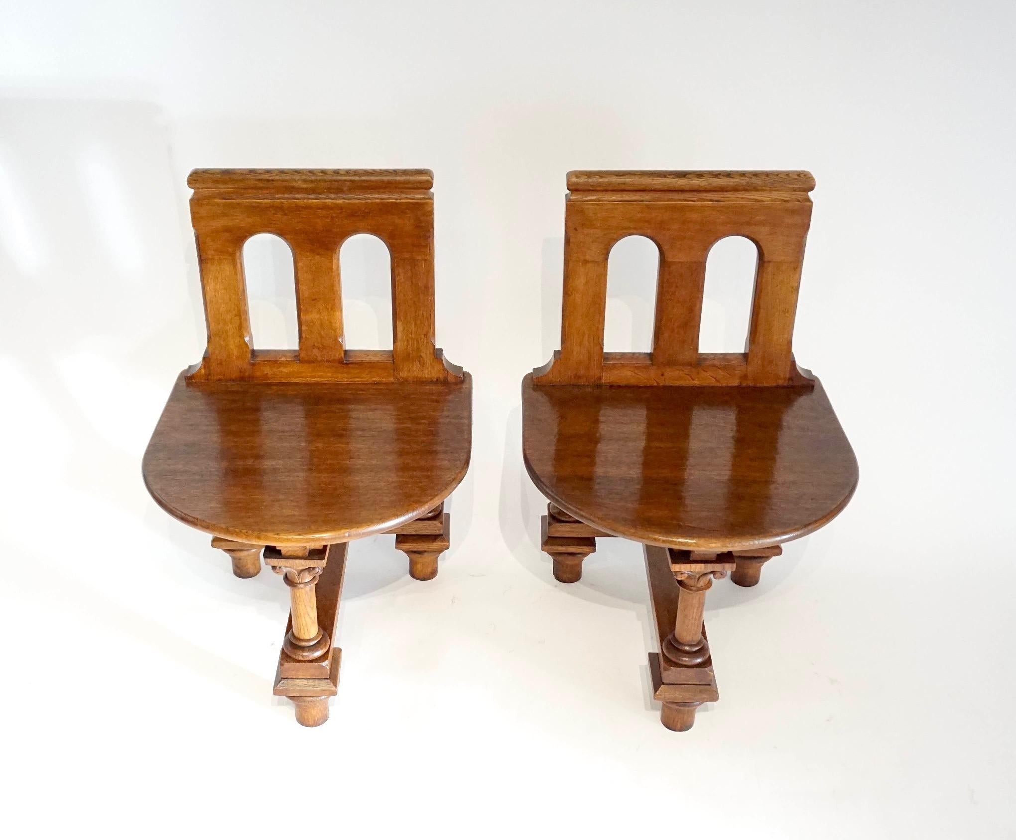 20th Century French Romanesque Revival Oak Hall Seats or Chairs, circa 1900 For Sale