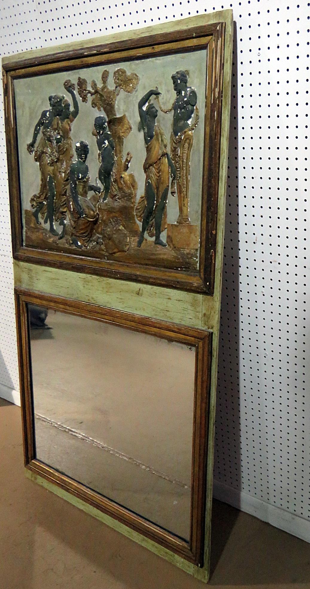 Antique Italian Trumeau Mirror Depicting a Carved Painted Roman Scene In Good Condition In Swedesboro, NJ
