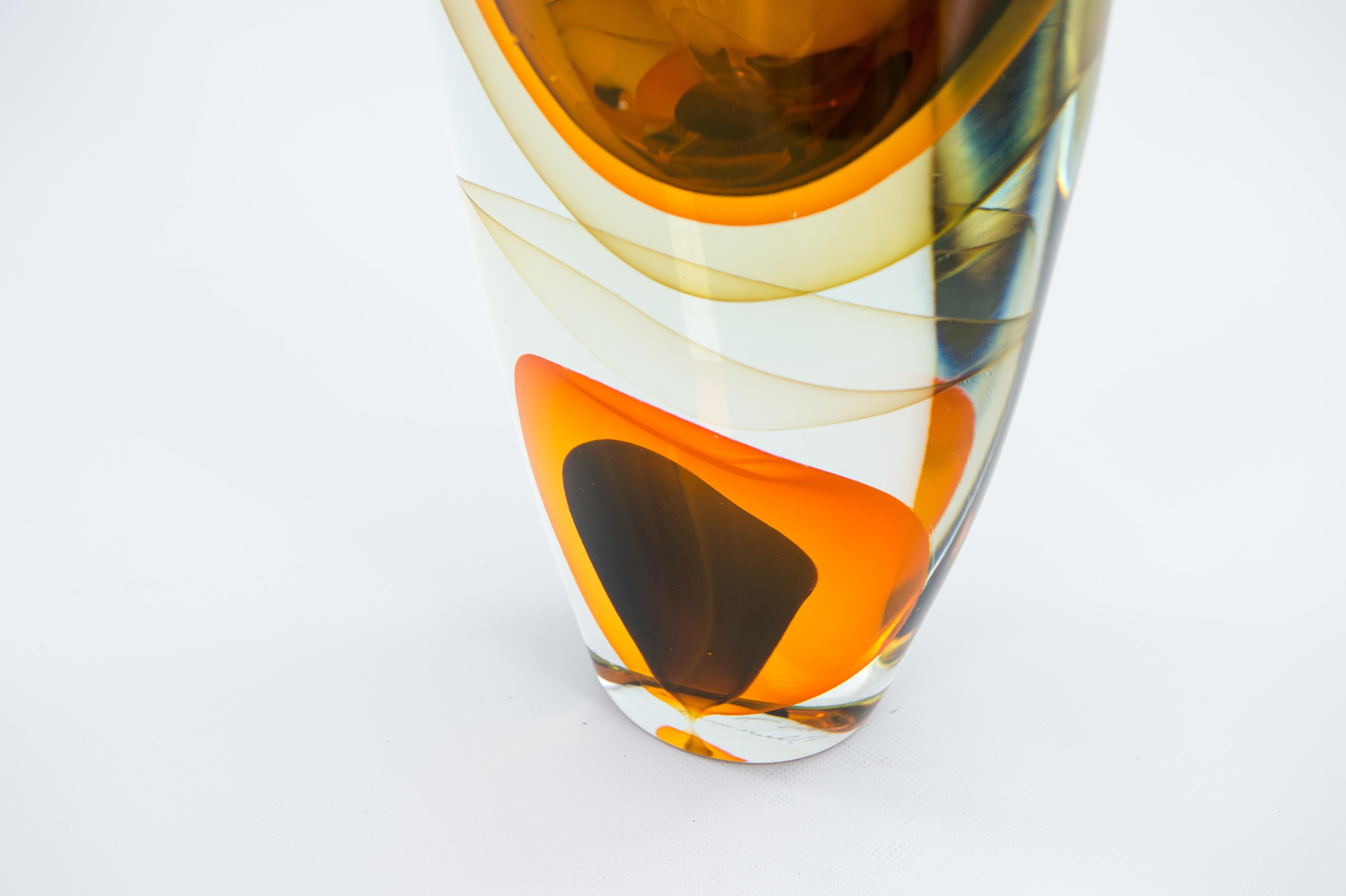 Romano Donà Murano Glass Vase, Sommerso Cased Art, circa 1980s For Sale 8