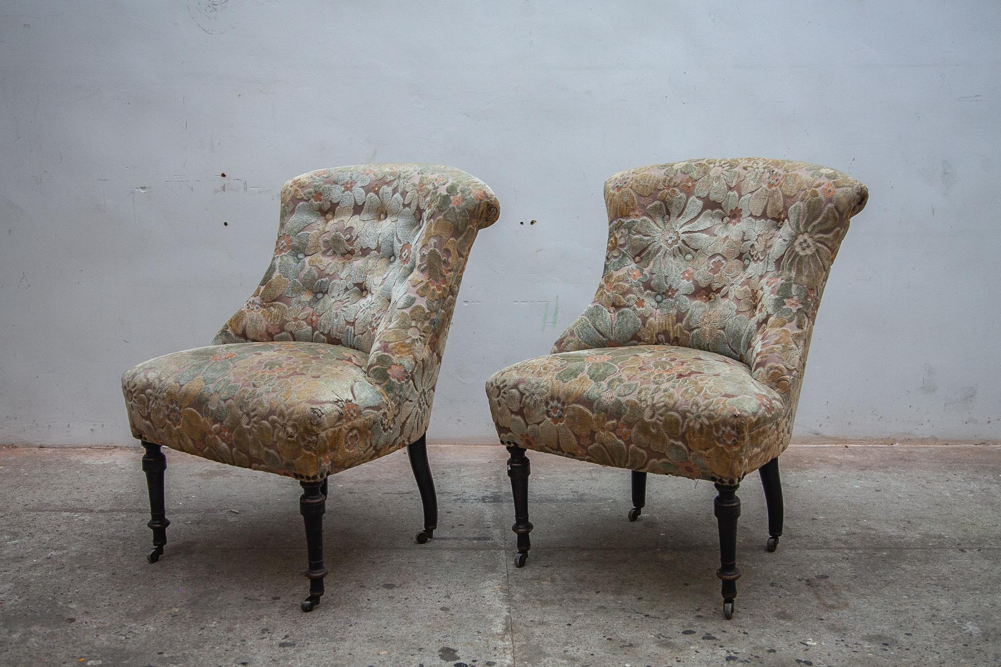 Romantic 19 Century Victorian Club Chairs 3