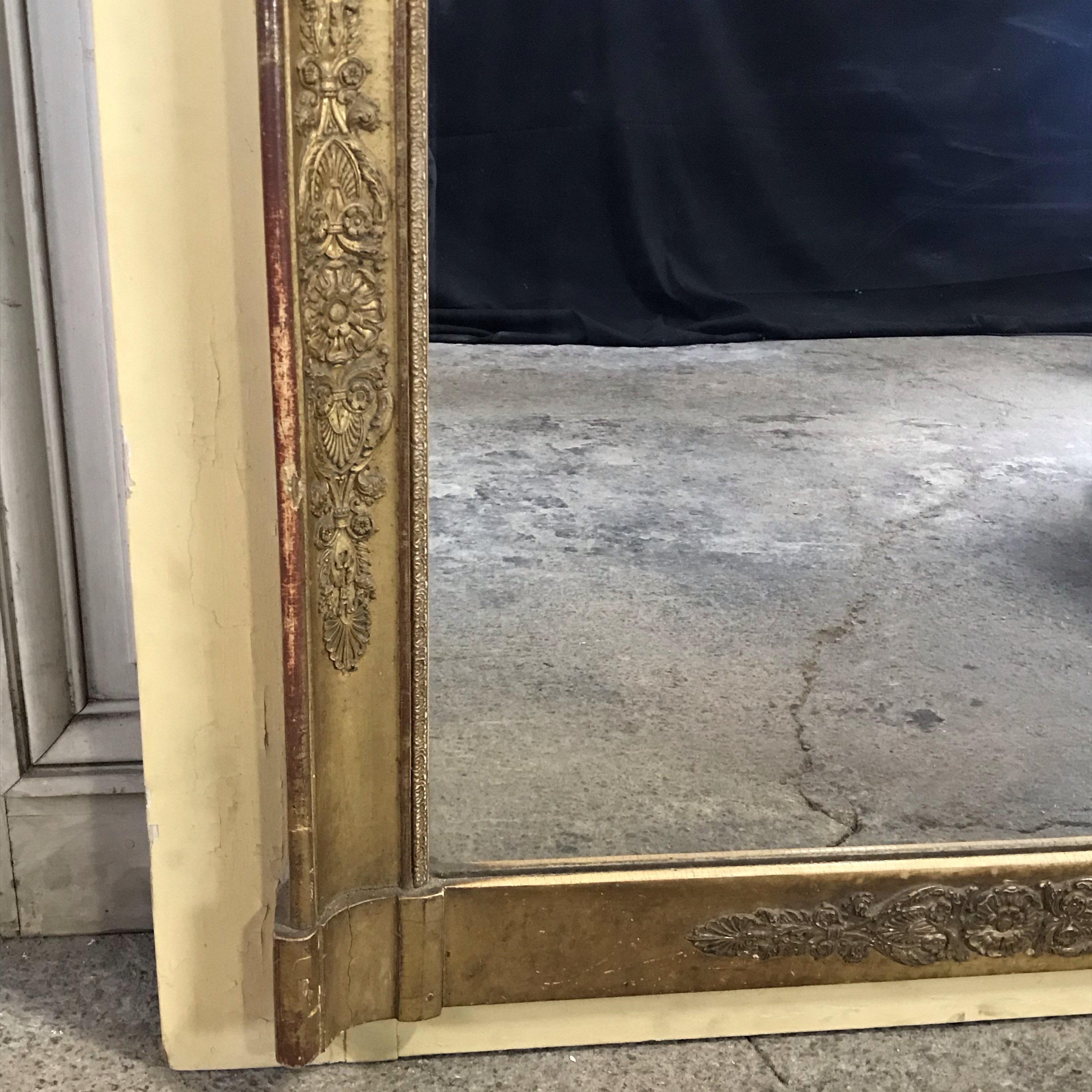 Romantic 19th Century Trumeau Mirror with Gold Gilt Frame 5