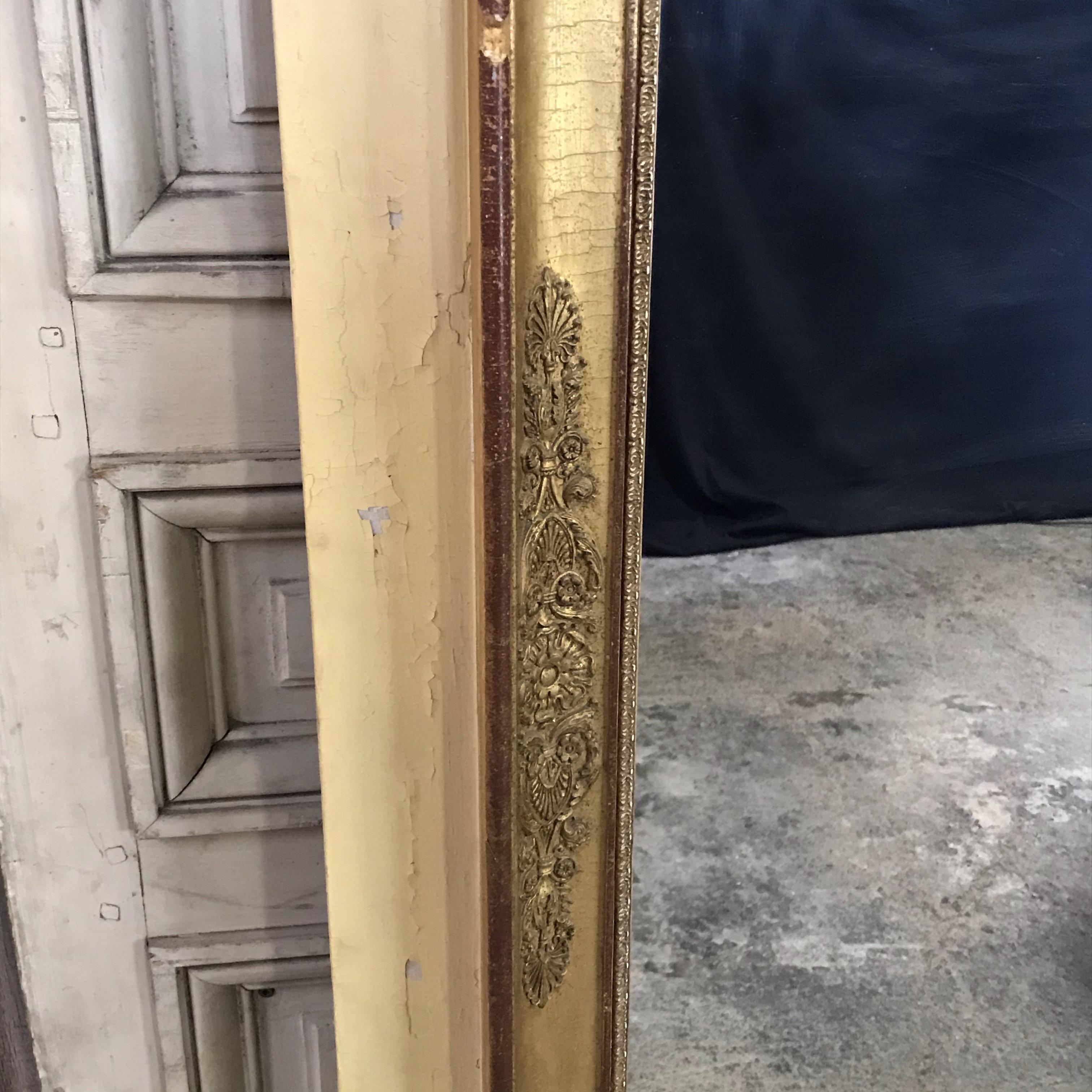 Romantic 19th Century Trumeau Mirror with Gold Gilt Frame 8