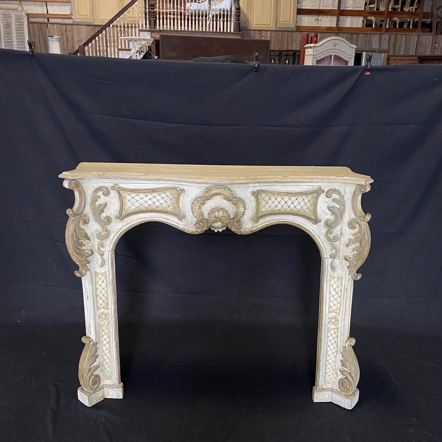Romantic Antique Italian White & Gilded Baroque Style Fireplace Mantel 5