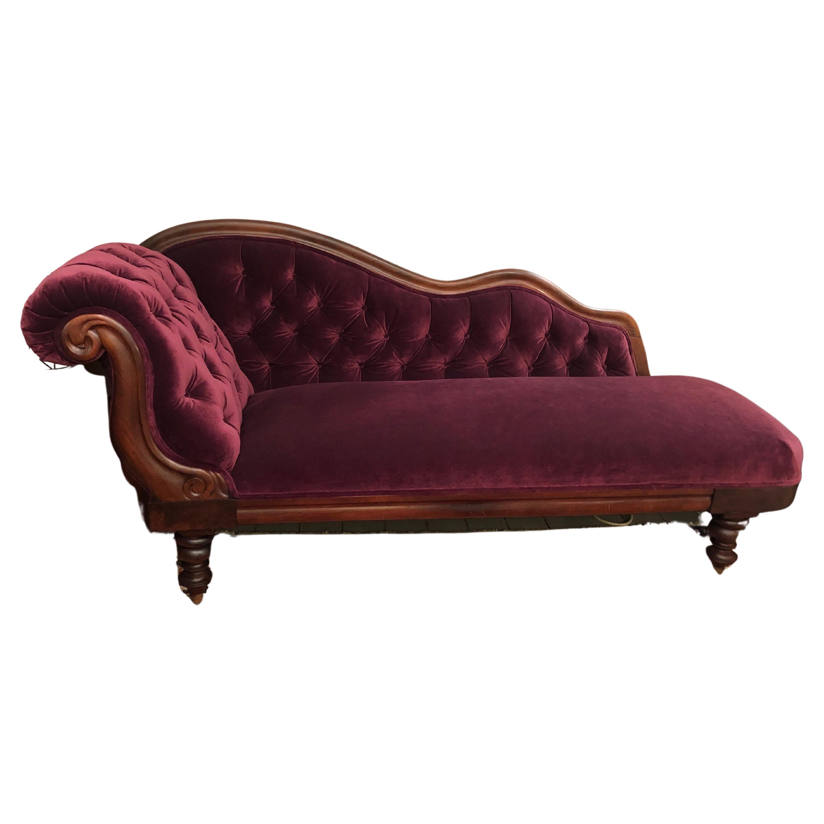 Romantic Antique Purple Velvet Victorian Fainting Couch Chaise Longue