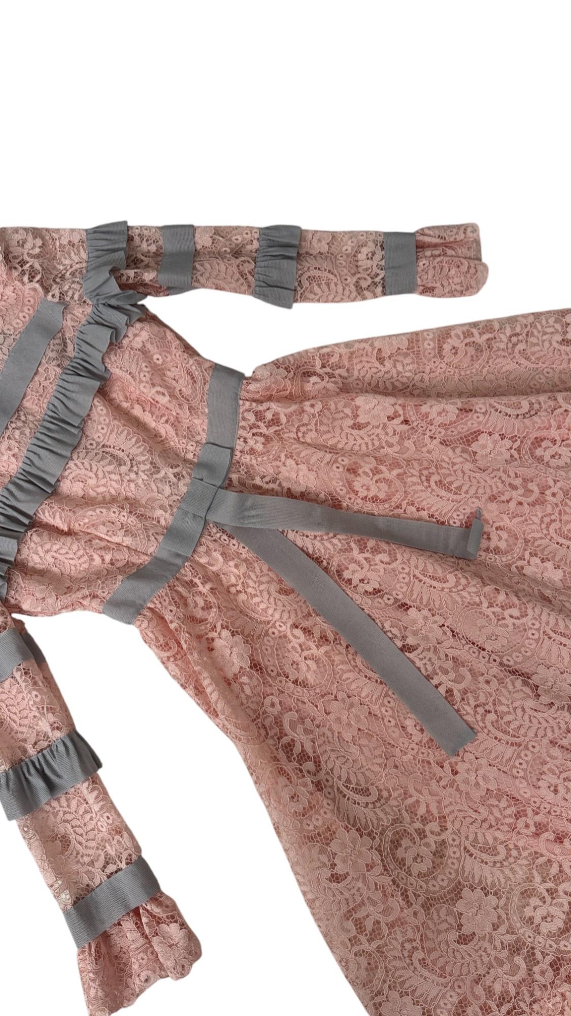 Romantic Blush Pink Lace Gown with Gray Ruffle Details by K-QUINN in vendita 3