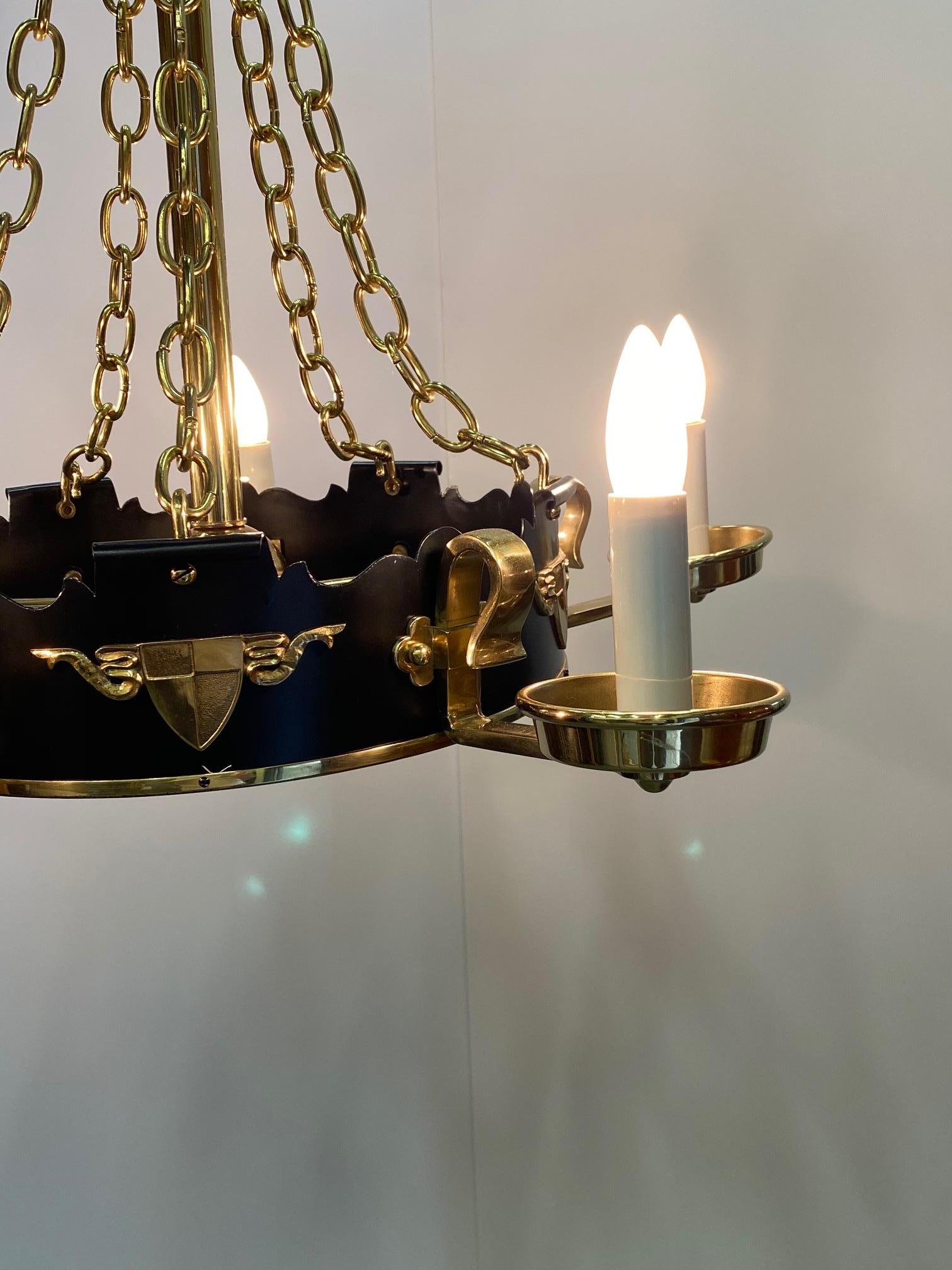 Americano Romantico lampadario in ottone e nero ebanizzato in vendita