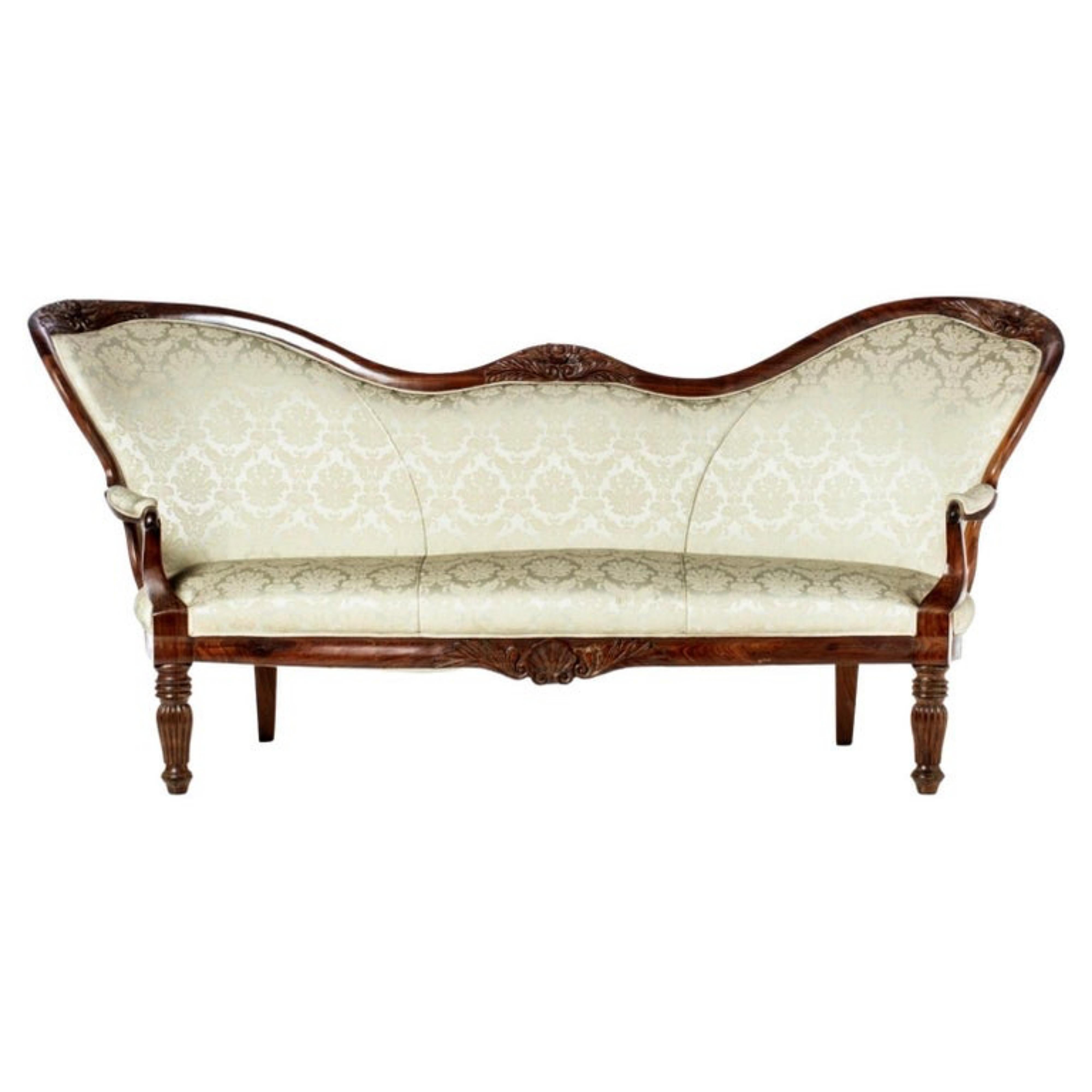 Hand-Crafted Romantic Canape French, 19th Century in Oilwood For Sale