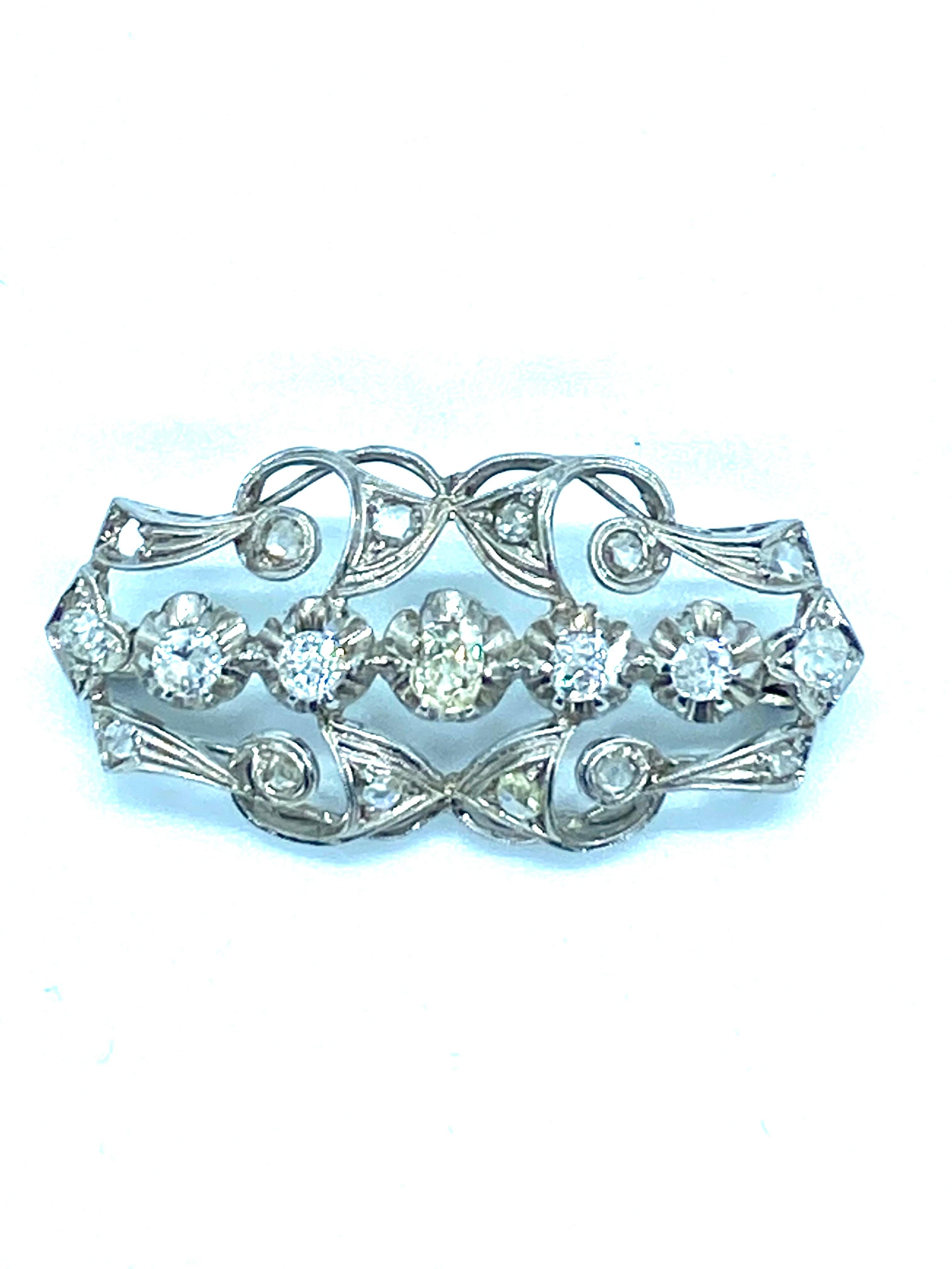 Old European Cut Romantic diamonds brooch, about 1910 For Sale