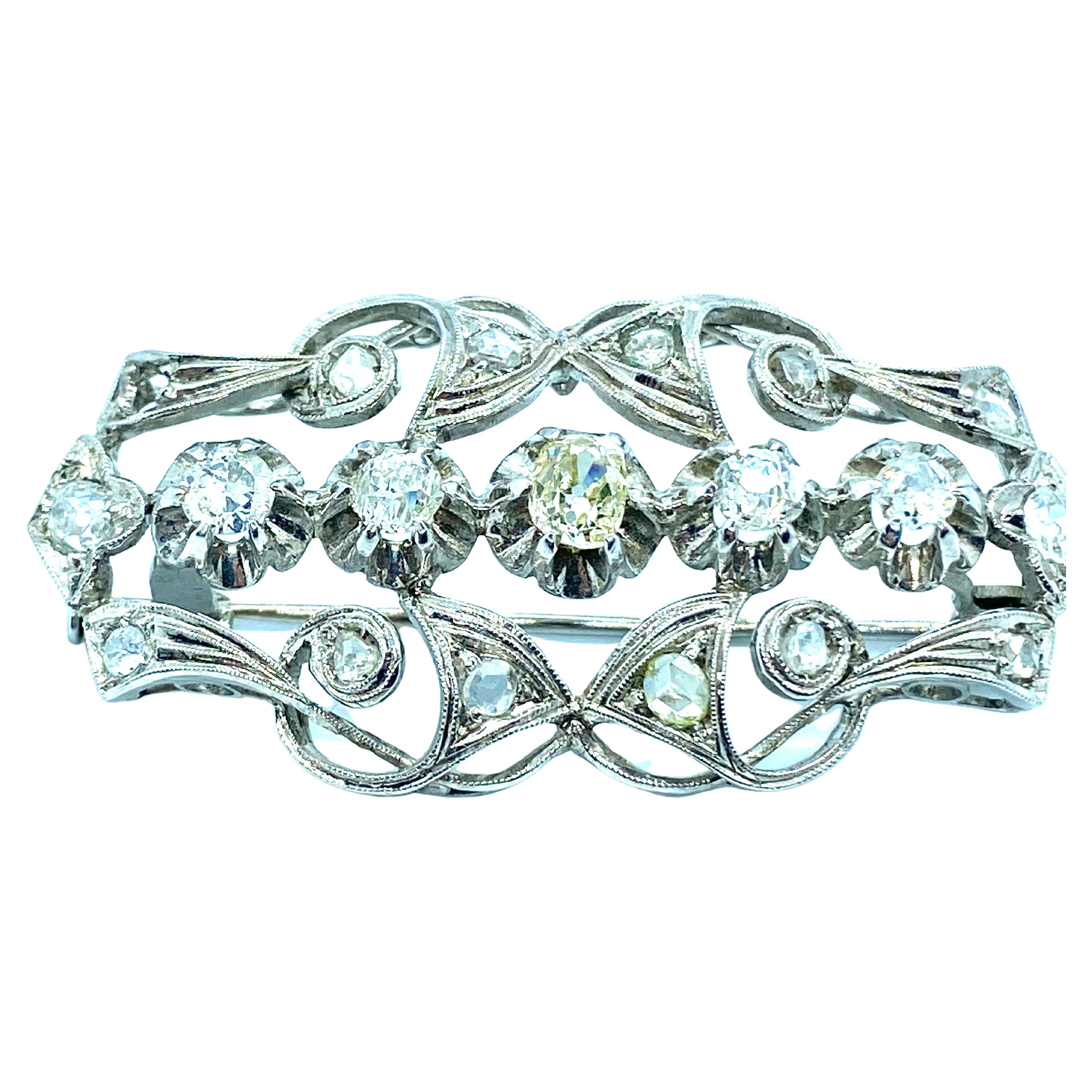 Romantic diamonds brooch, about 1910