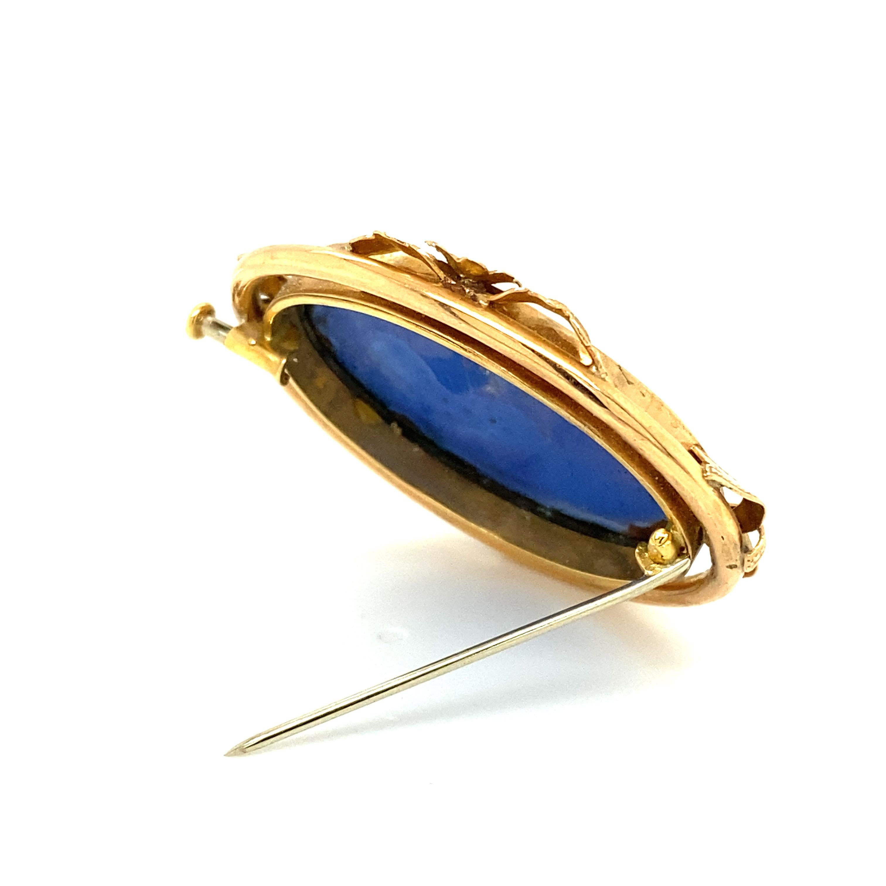 Romantic Enamel Brooch in 18 Karat Gold For Sale 10