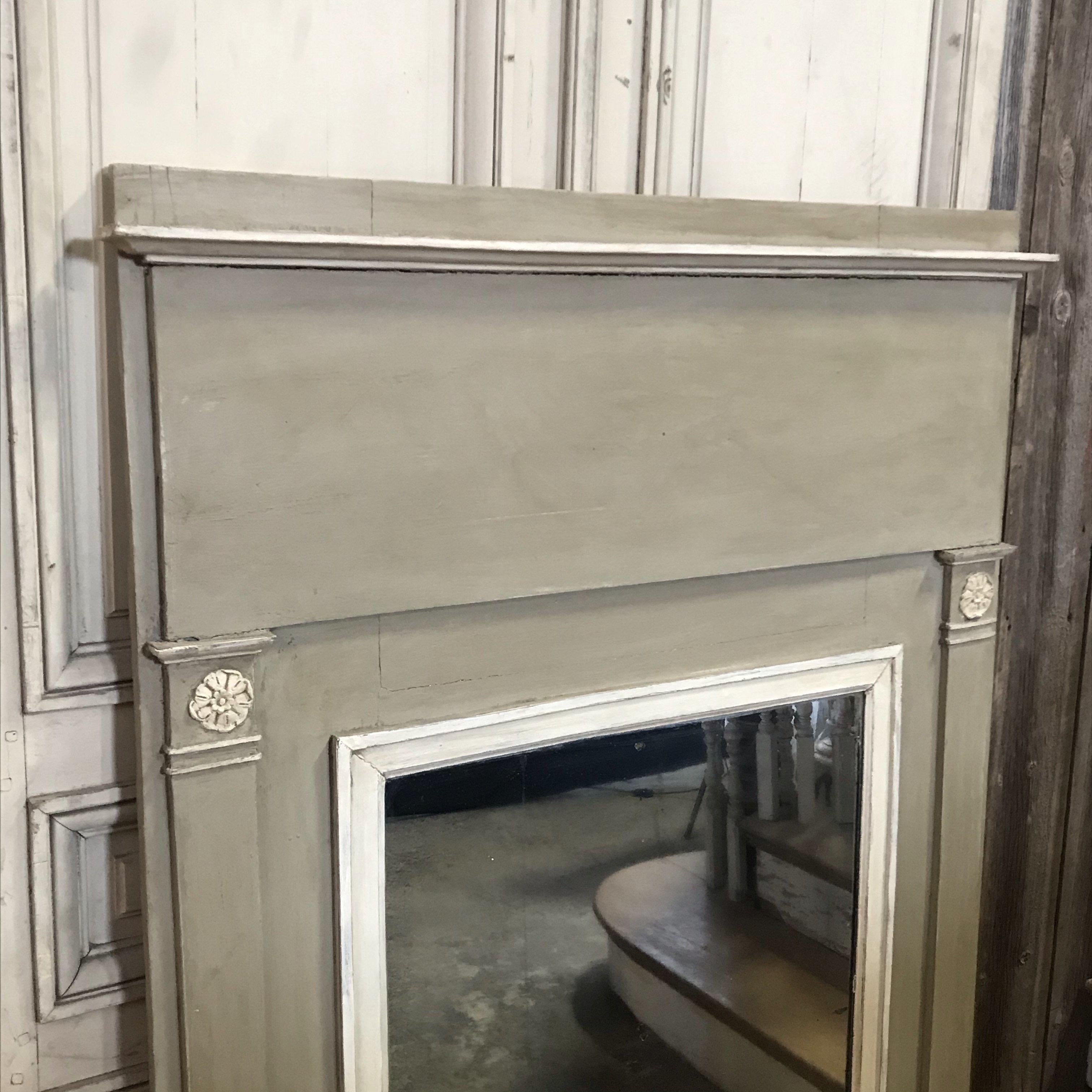 Romantic French Antique Trumeau Mirror in Gray and White 1