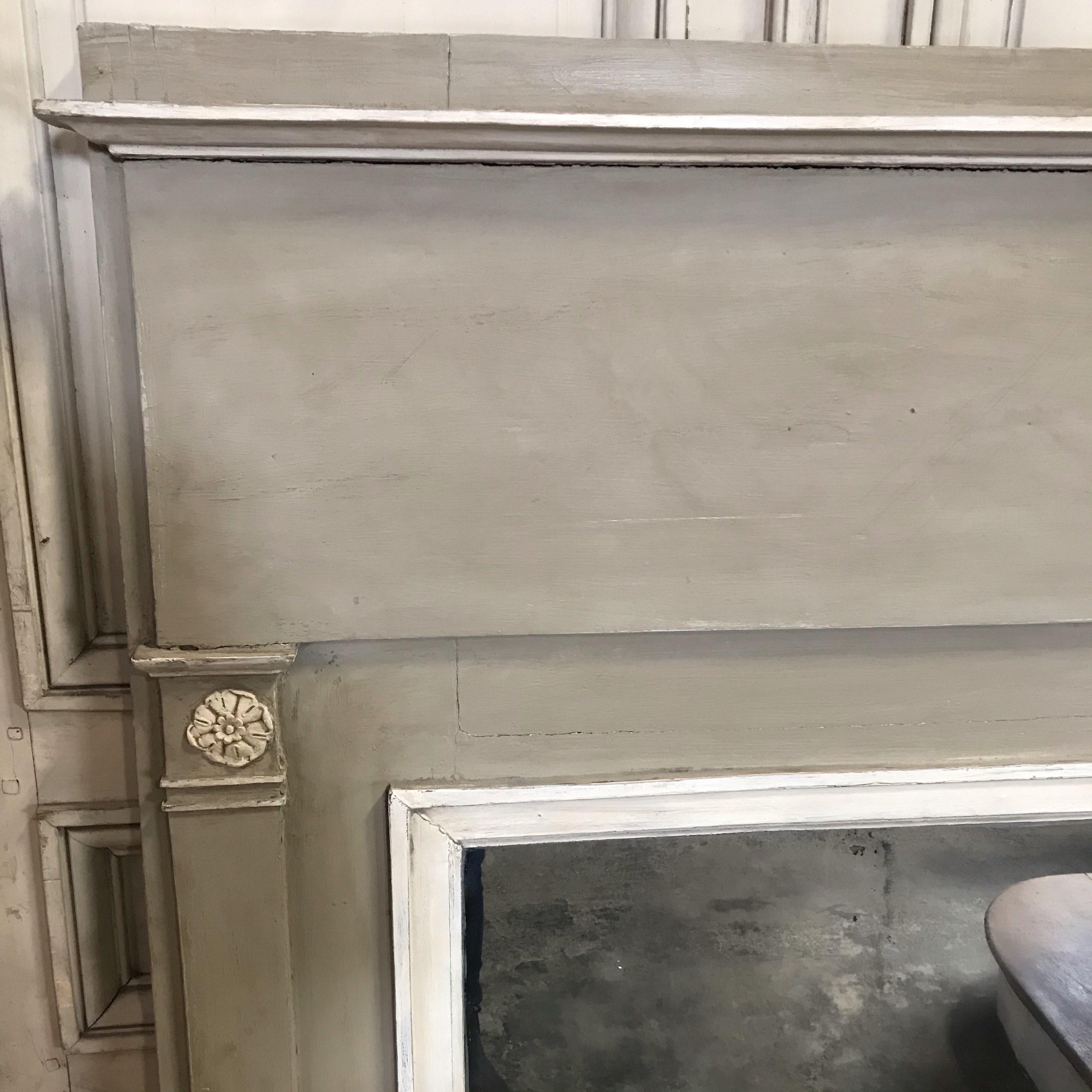 Romantic French Antique Trumeau Mirror in Gray and White 2