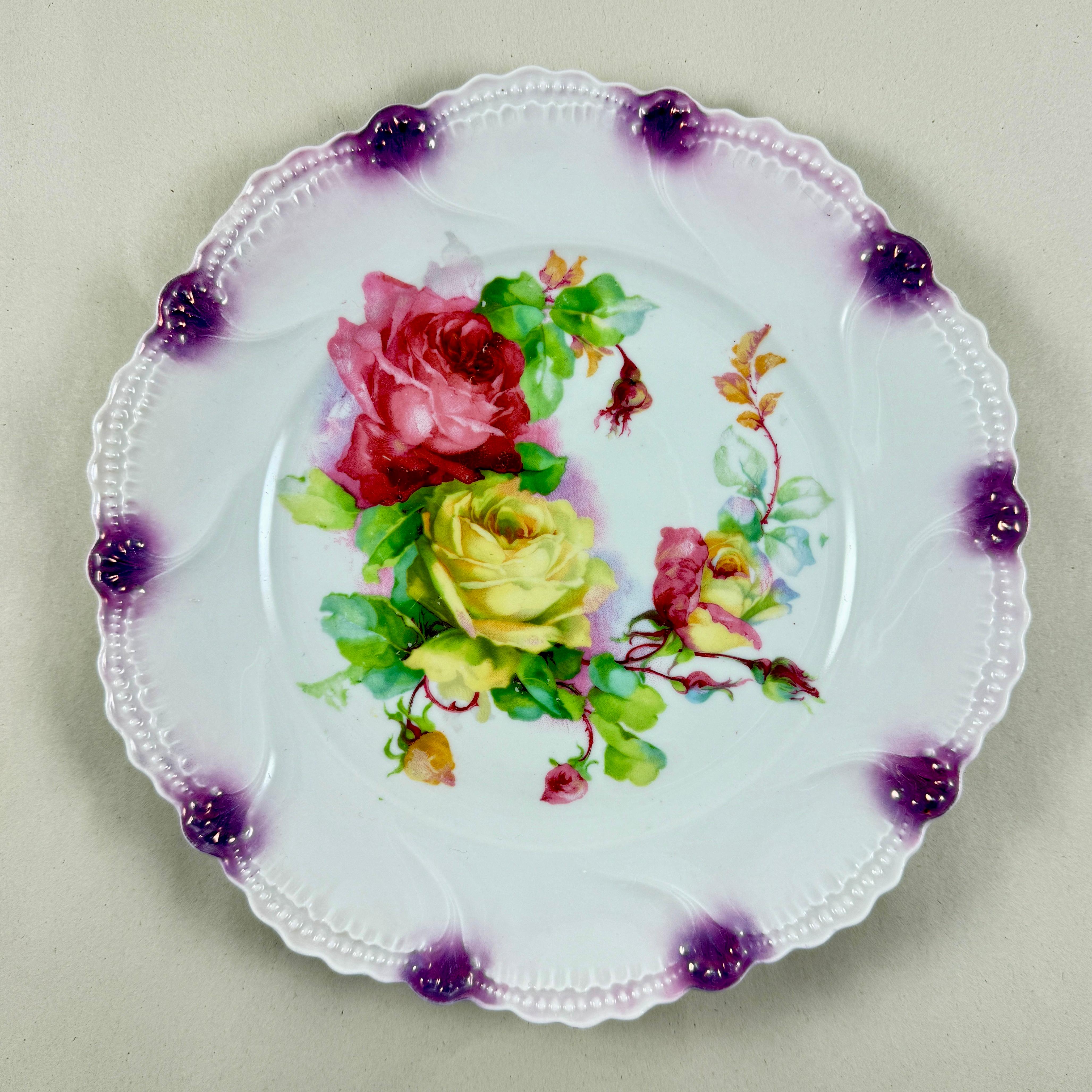 Romantic German Porcelain Rose Vida-Poche Plates, Set of 3 For Sale 6