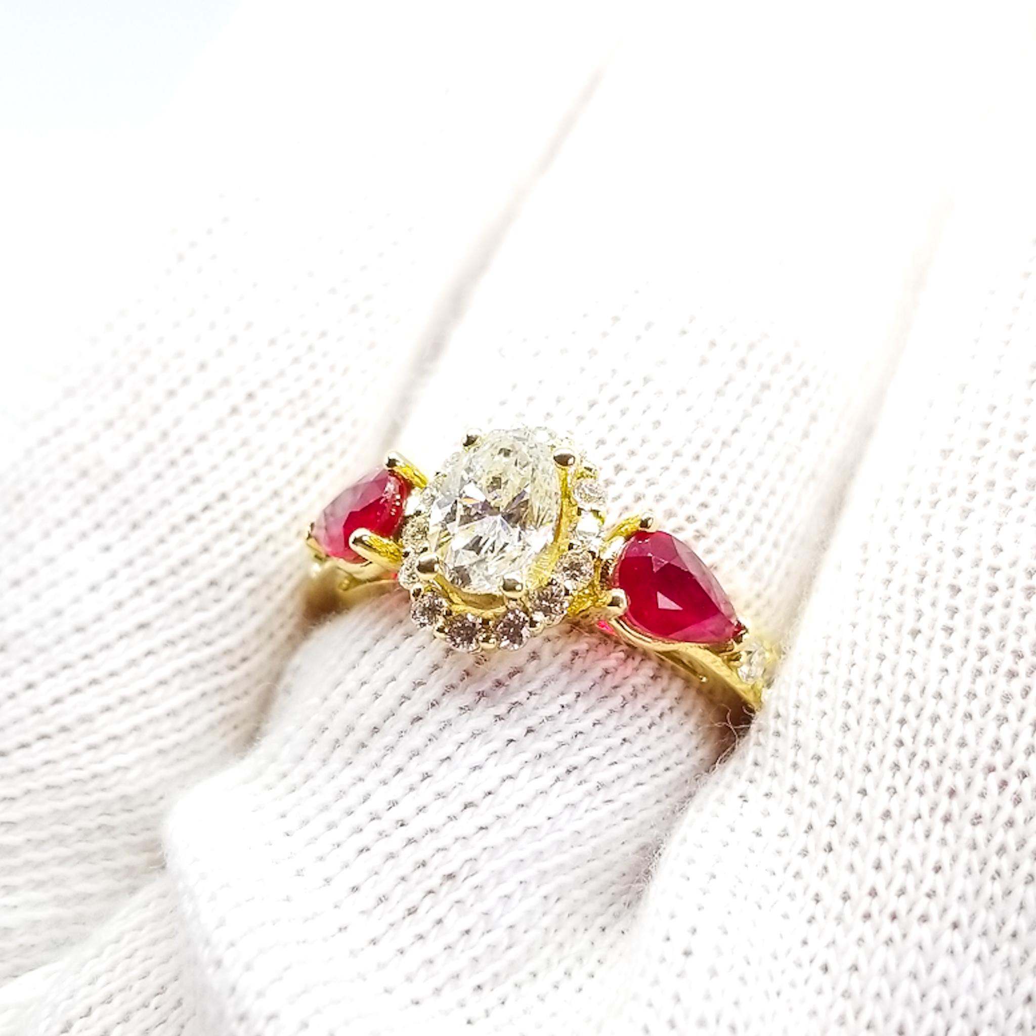 Bague de fiançailles romantique de vacances en or 18 carats avec diamants de 1,38 carat et rubis de 0,97 carat en vente 2