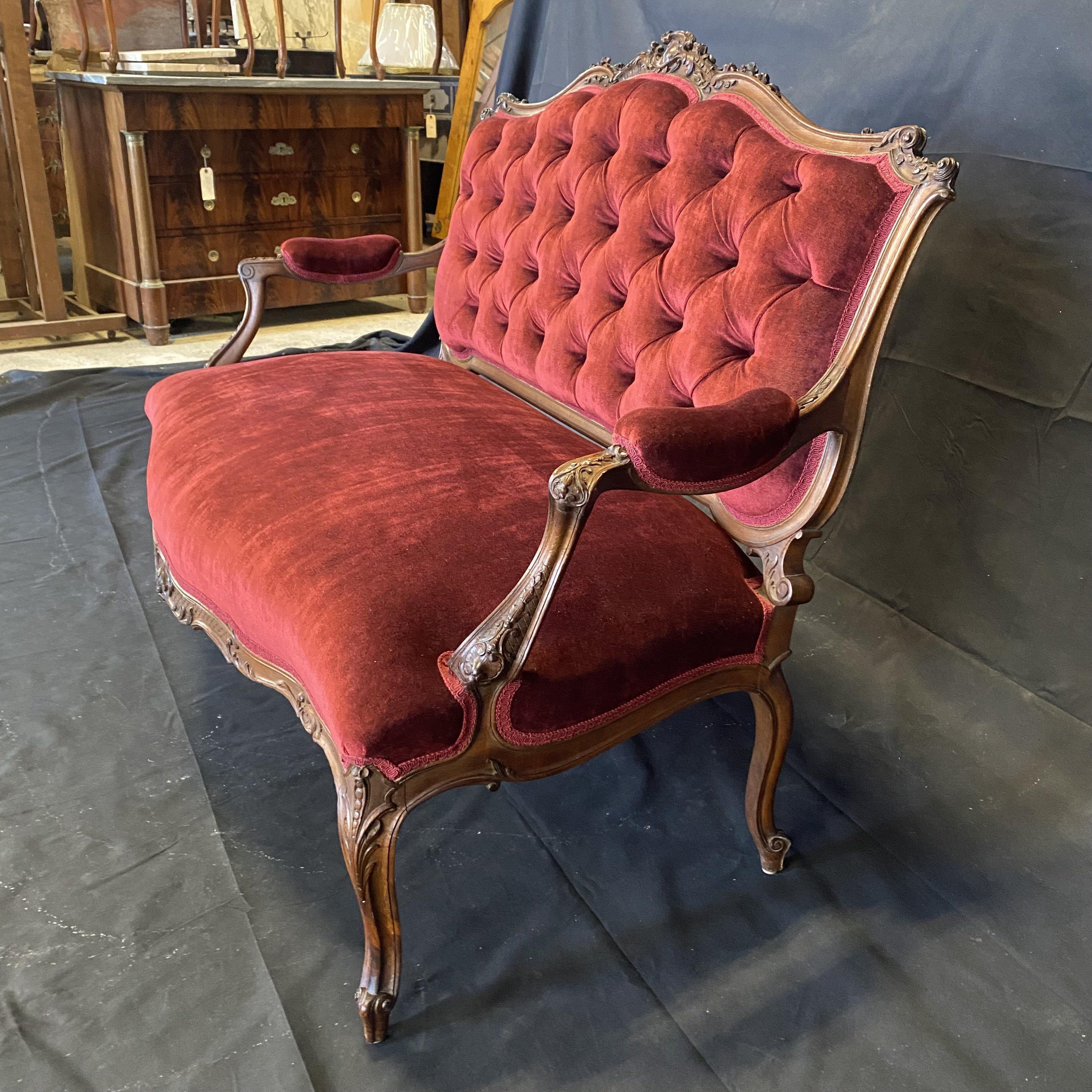 19th Century Romantic Intricately Carved French Louis XV Style Mohair Loveseat For Sale