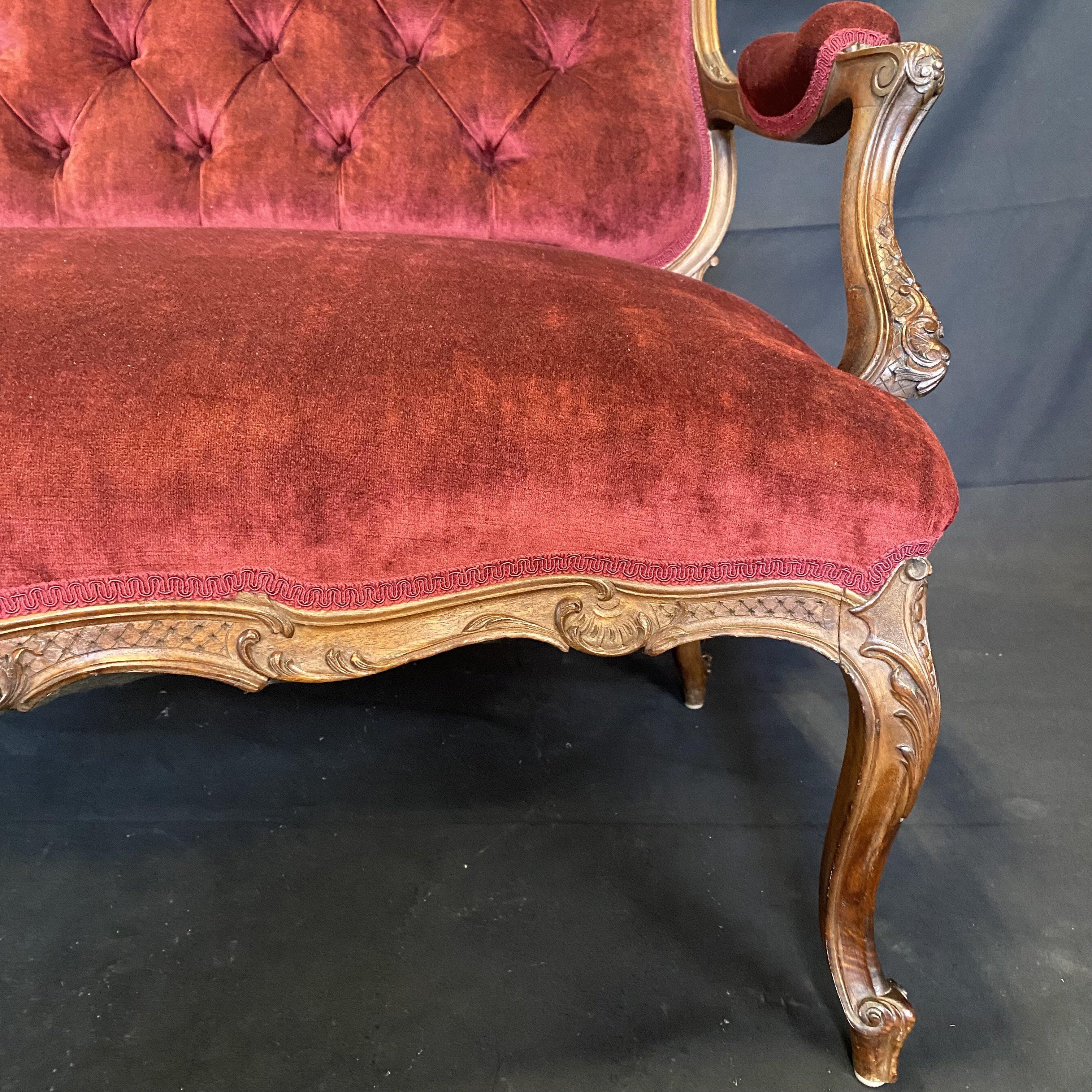Romantic Intricately Carved French Louis XV Style Mohair Loveseat For Sale 1