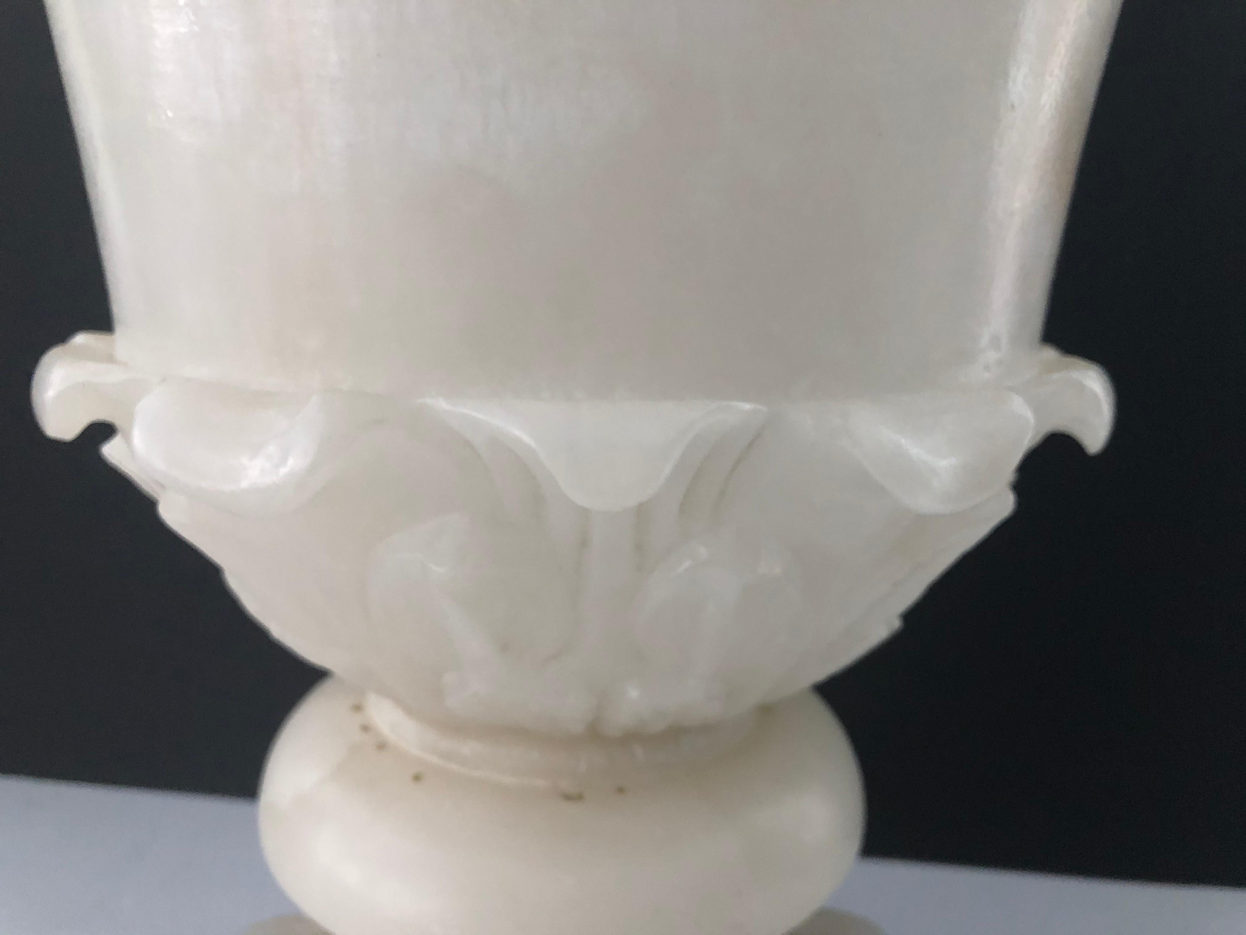 Romantic Italian Alabaster Urn Shaped Table Lamp 6