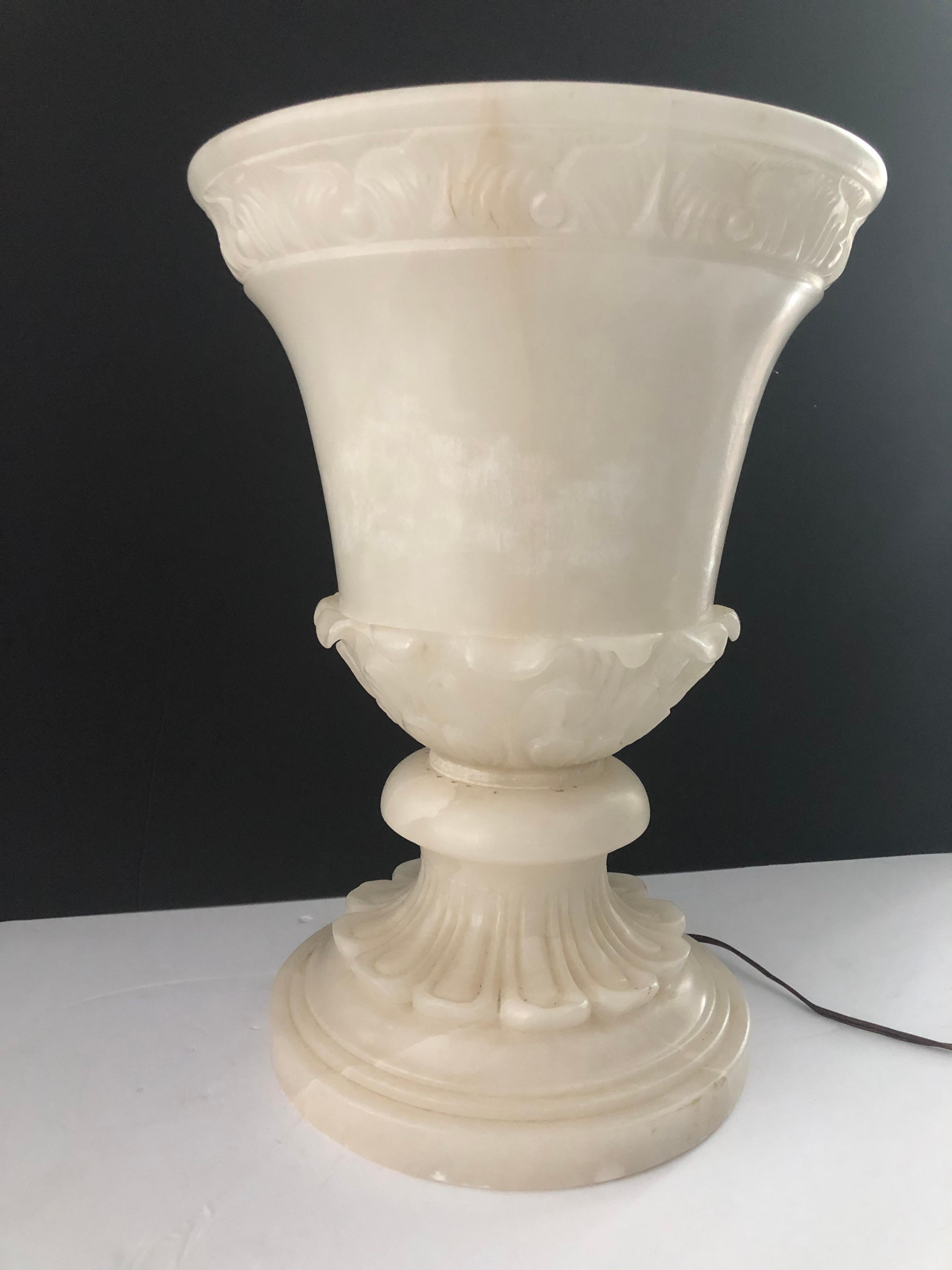 Romantic Italian Alabaster Urn Shaped Table Lamp 7