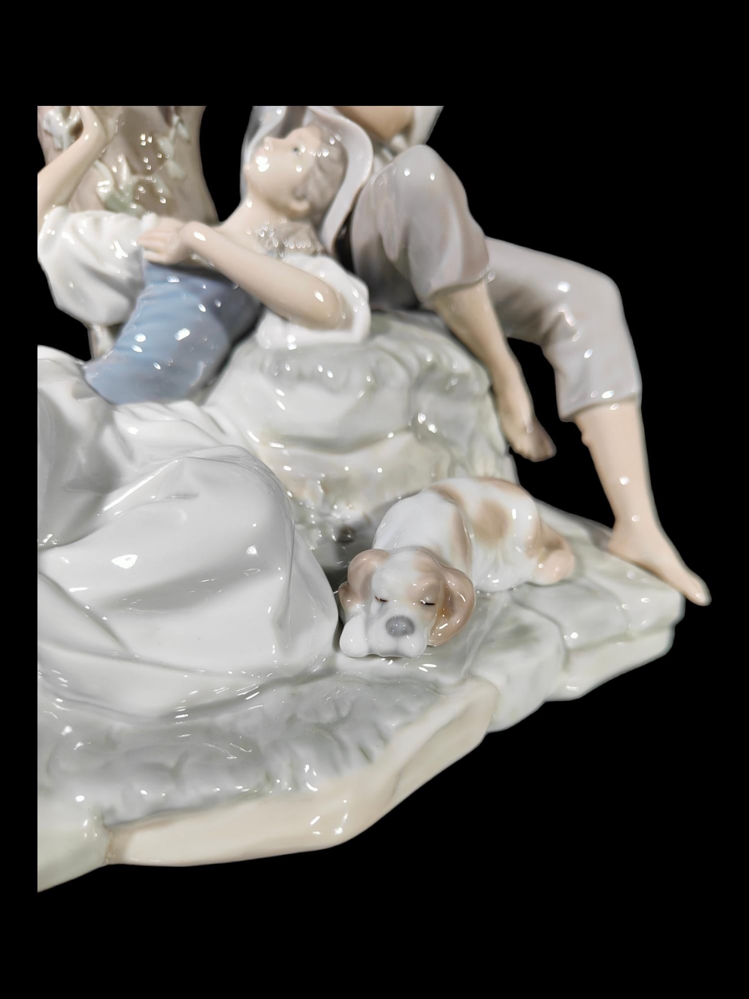 Romantische Lladro-Porzellan-Skulptur (Ende des 20. Jahrhunderts) im Angebot