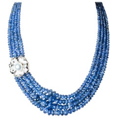 Romantic Necklace in Sapphire with a Flower Scrap Gold, Diamonds and Akoya Pearl