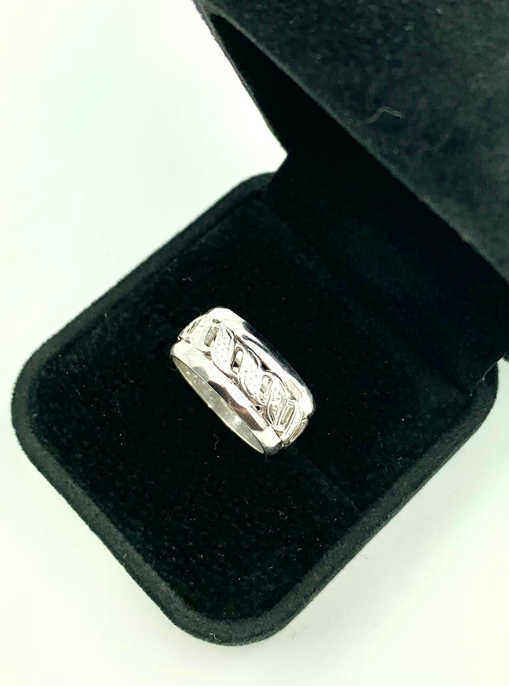 Romantic Reticulated Antique 14K White Gold Wide Band Ring For Sale 2