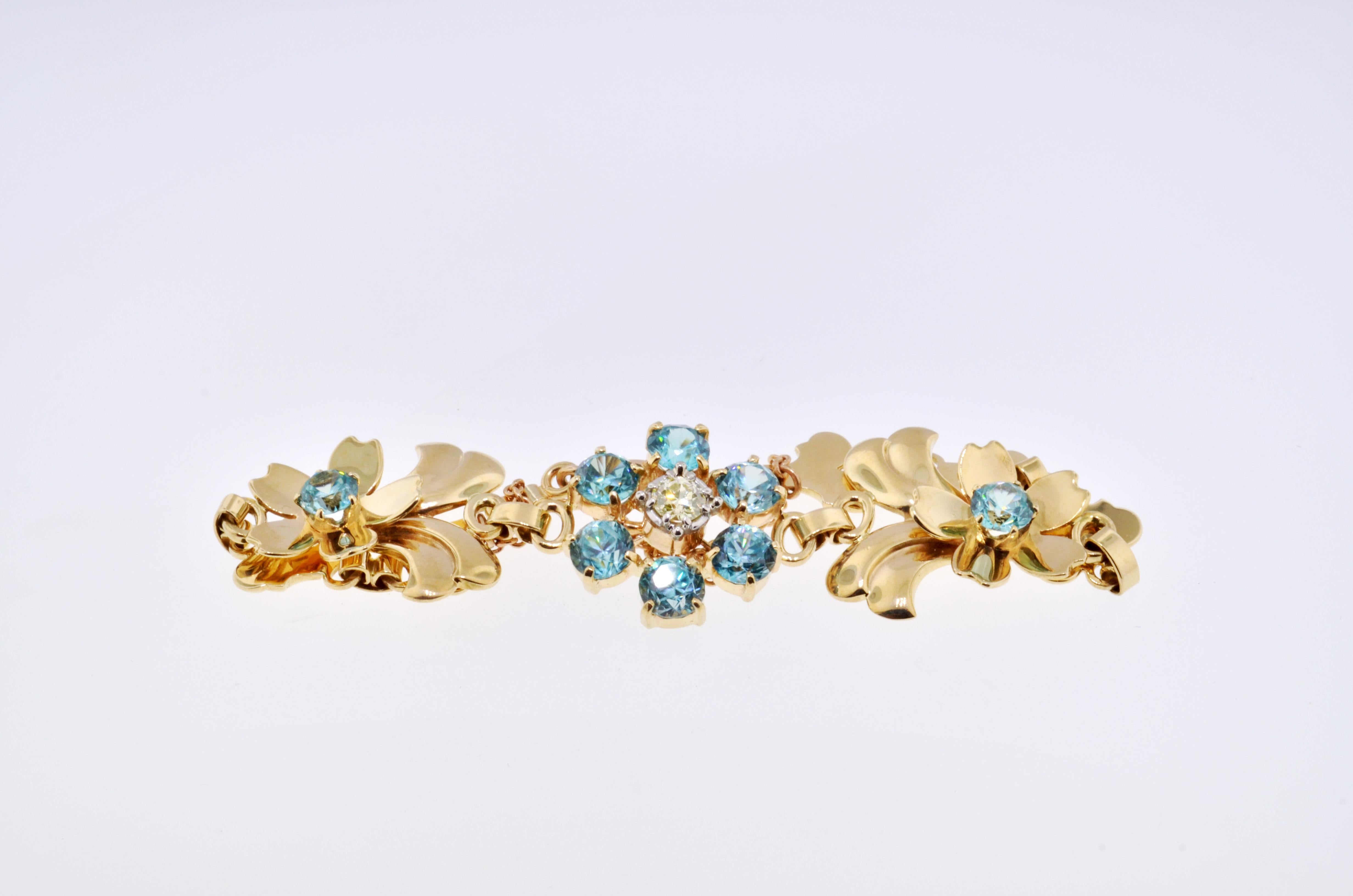 Round Cut Romantic Vintage Diamond and Blue Topaz Flower Bracelet in 14 Karat Yellow Gold For Sale