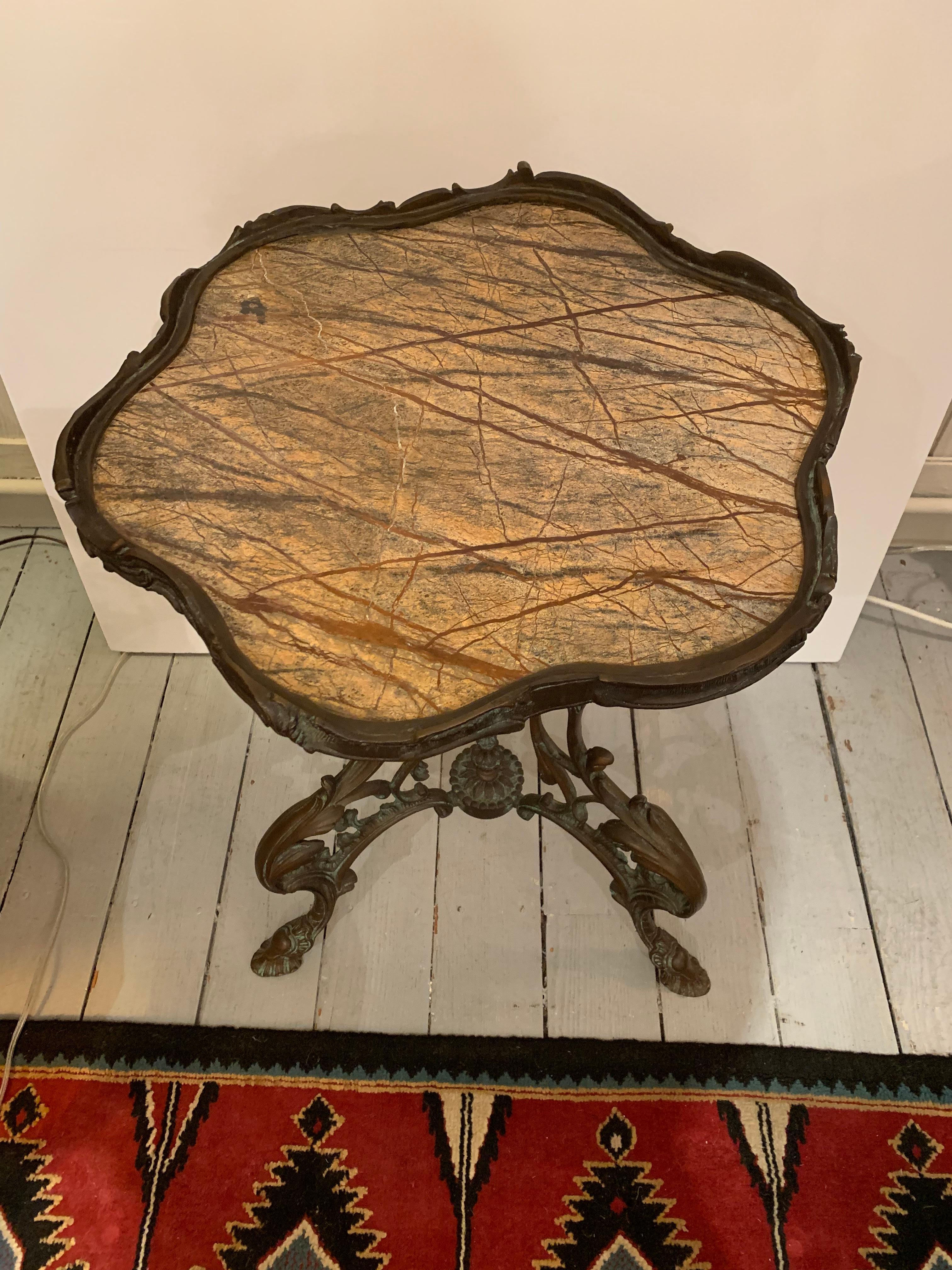 Early 20th Century Romantic Scalloped Marble Top and Bronze Side Table