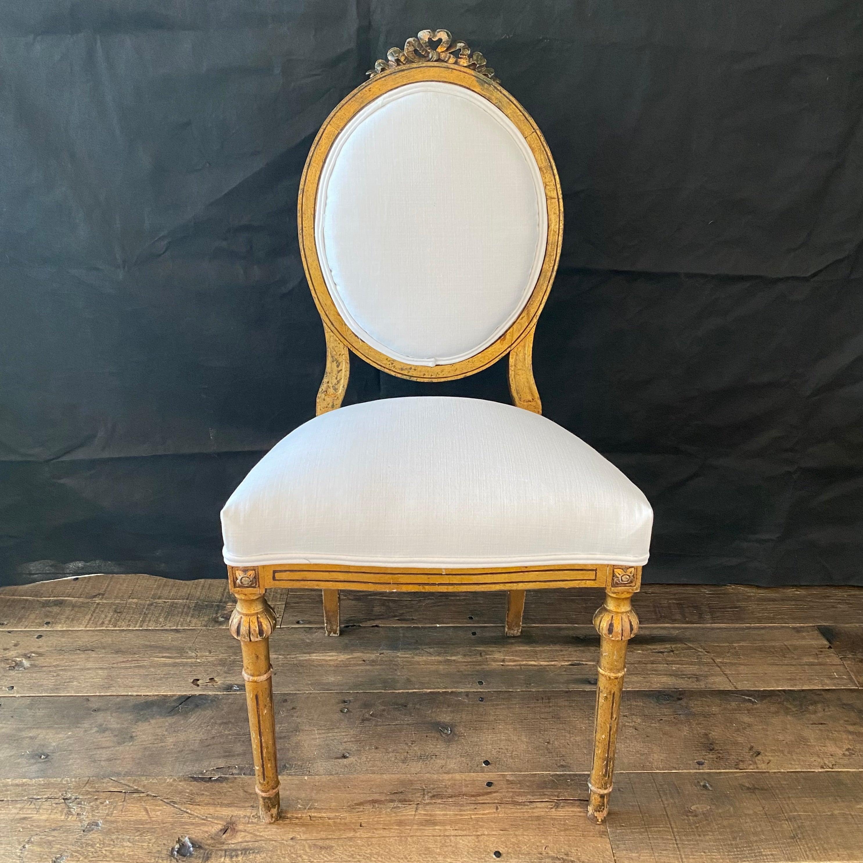 Upholstery Romantic Set of 4 French Louis XV Giltwood Dining Chairs For Sale