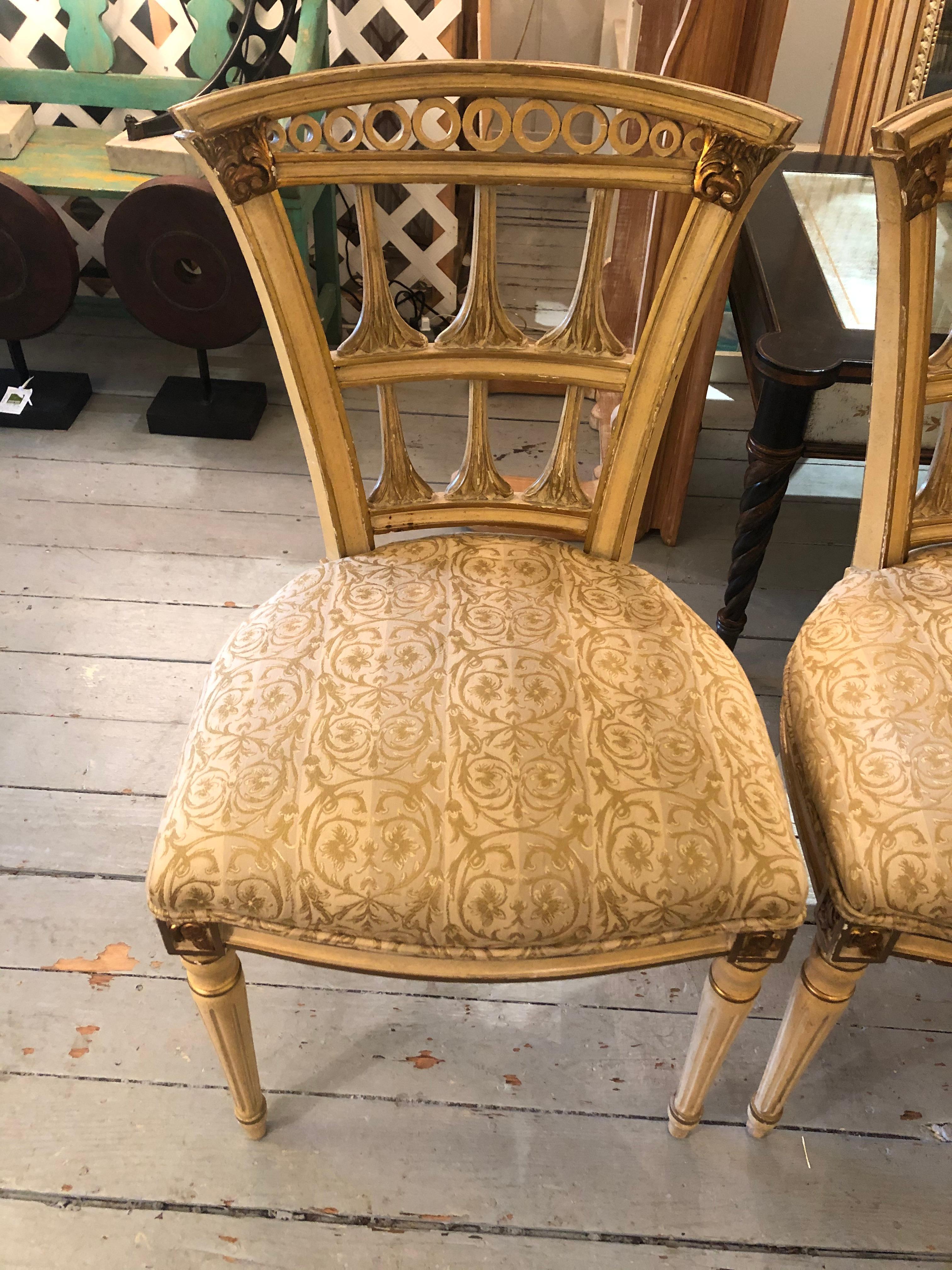 Romantic Set of 6 Italianate Style Dining Chairs In Good Condition In Hopewell, NJ