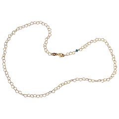 Collar "Corazoncitos" Esmeralda Estilo Romántico Oro Amarillo 18 Kilates 0,50 Quilates