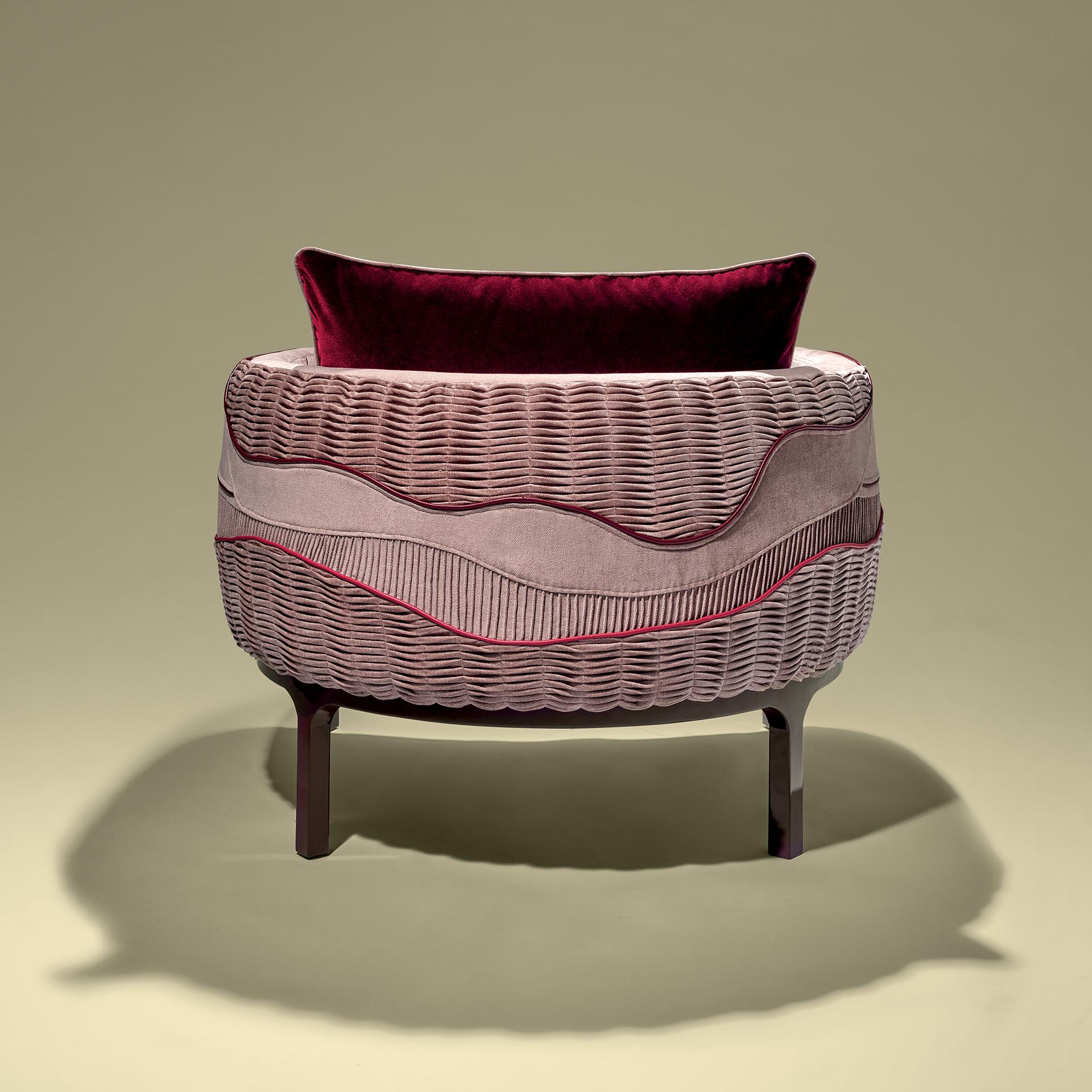Portuguese Romantic Velvet Contemporary and Customizable Armchair in Pink Velvet  For Sale