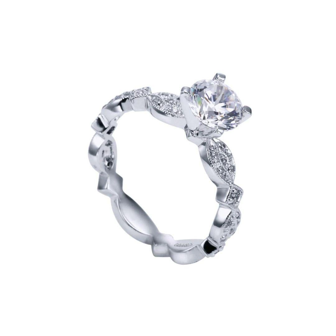   Romantic White Gold Diamond Engagement Mounting In New Condition For Sale In Stamford, CT