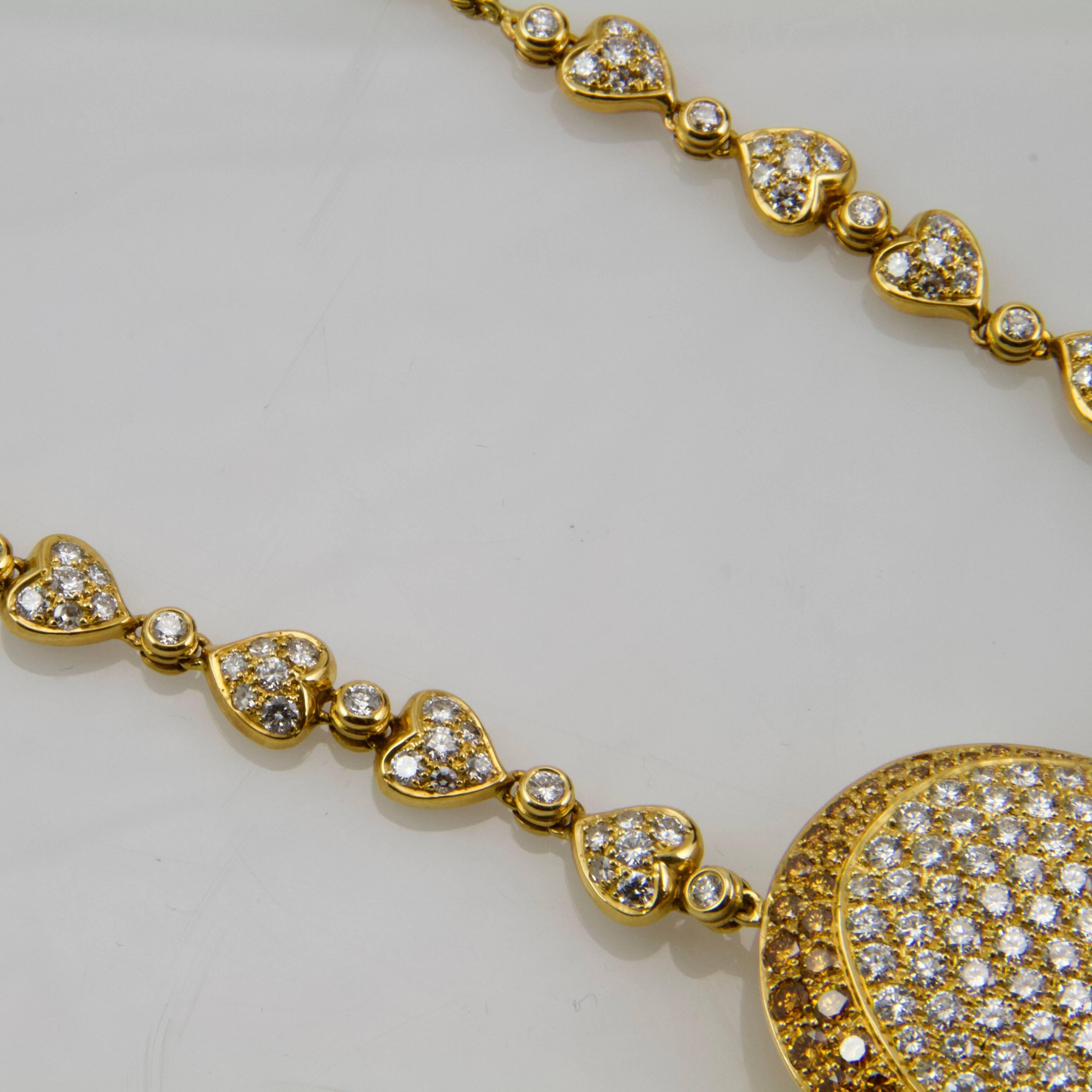 Women's or Men's Romantic Yellow Gold White and Yellow Diamond Parure For Sale
